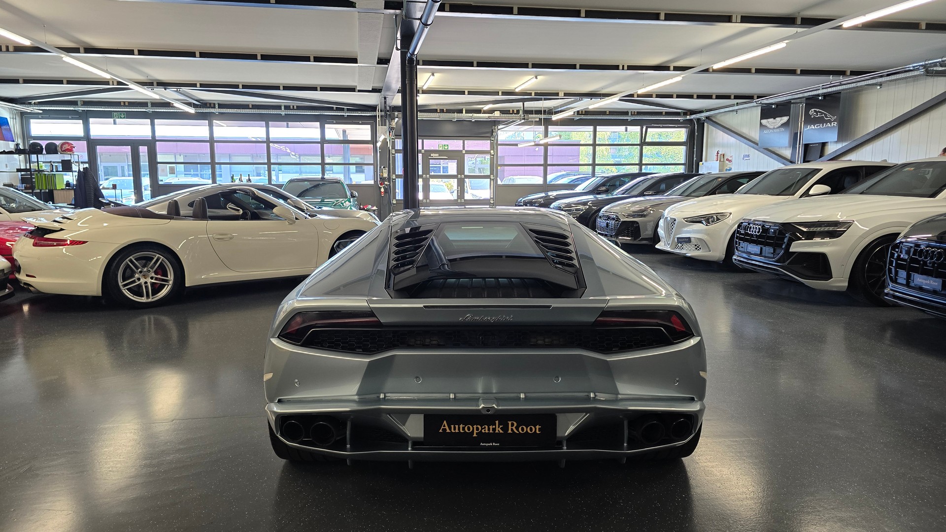 LAMBORGHINI Huracan LP610-4 Coupé DCT Azzurro-image-6
