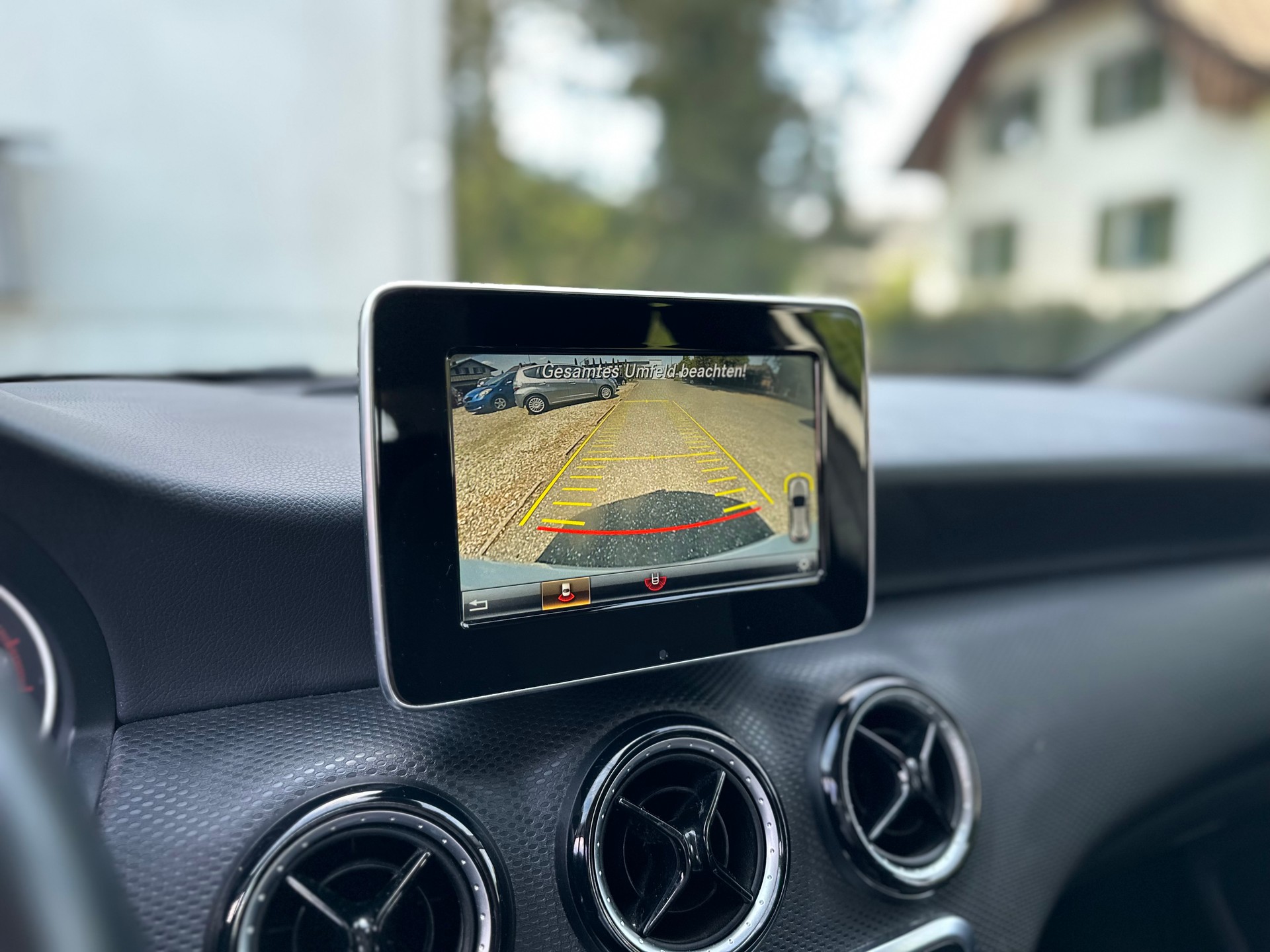 MERCEDES-BENZ A 180 CDI Urban-image-8