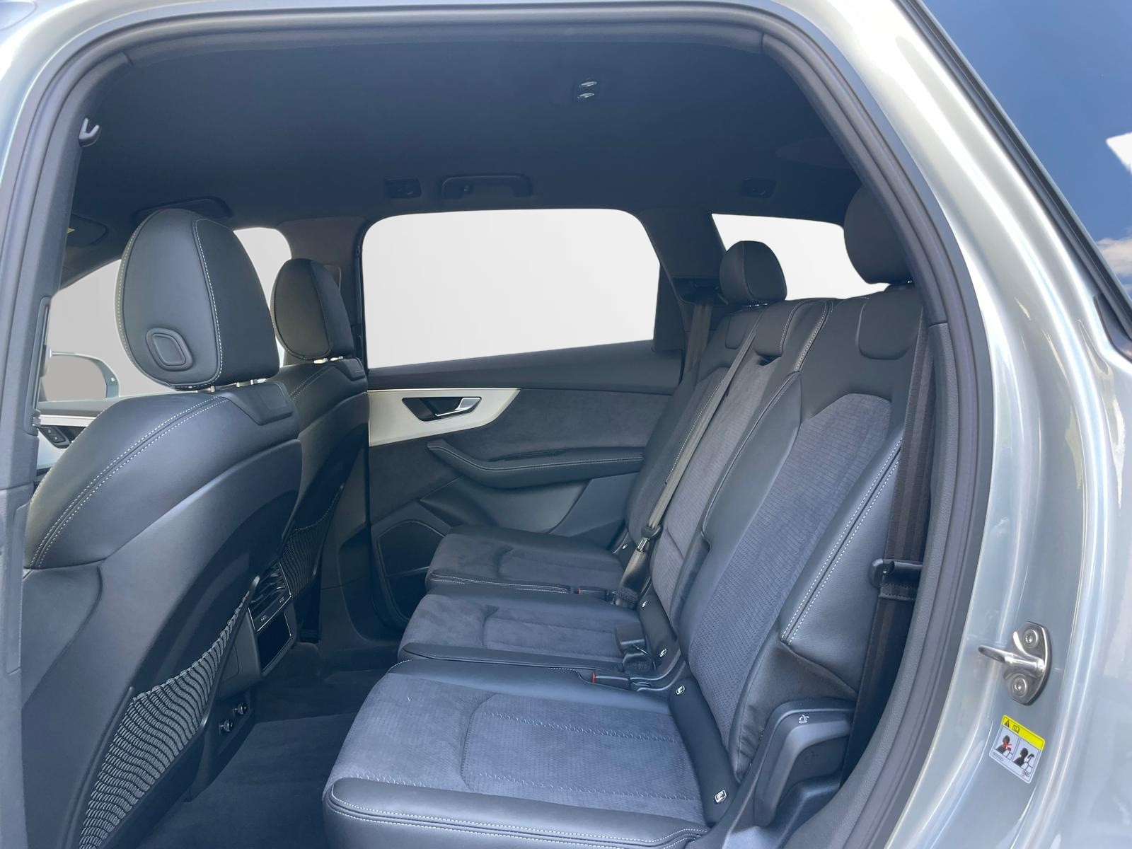 AUDI Q7 SUV TDI quattro 210 kW S Line tiptronic-image-5