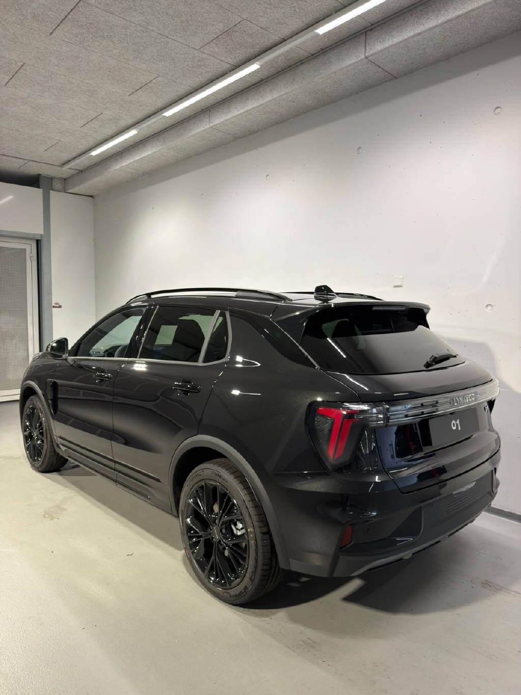 LYNK & CO 01 1.5 PHEV More-image-13