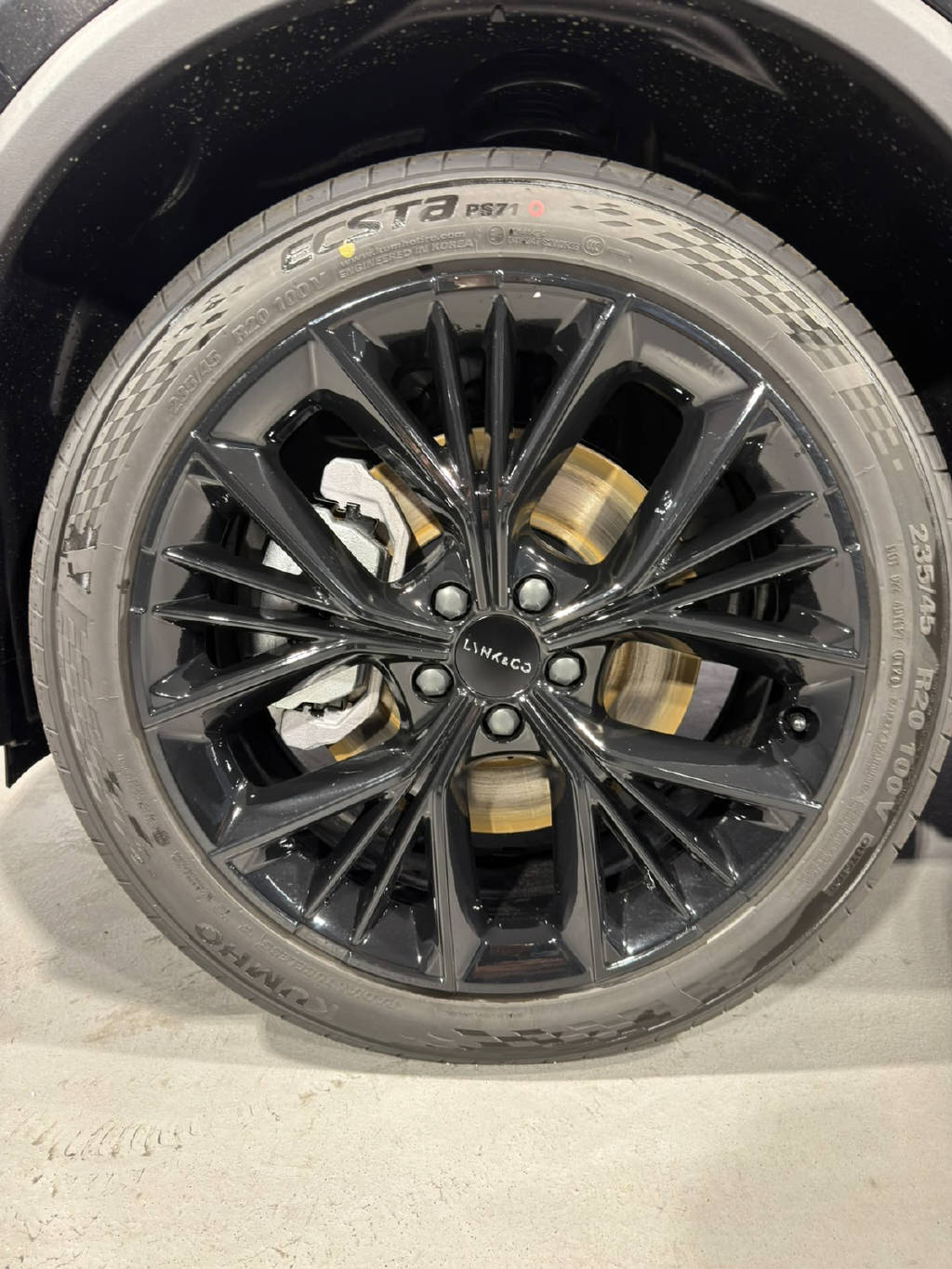 LYNK & CO 01 1.5 PHEV More-image-7
