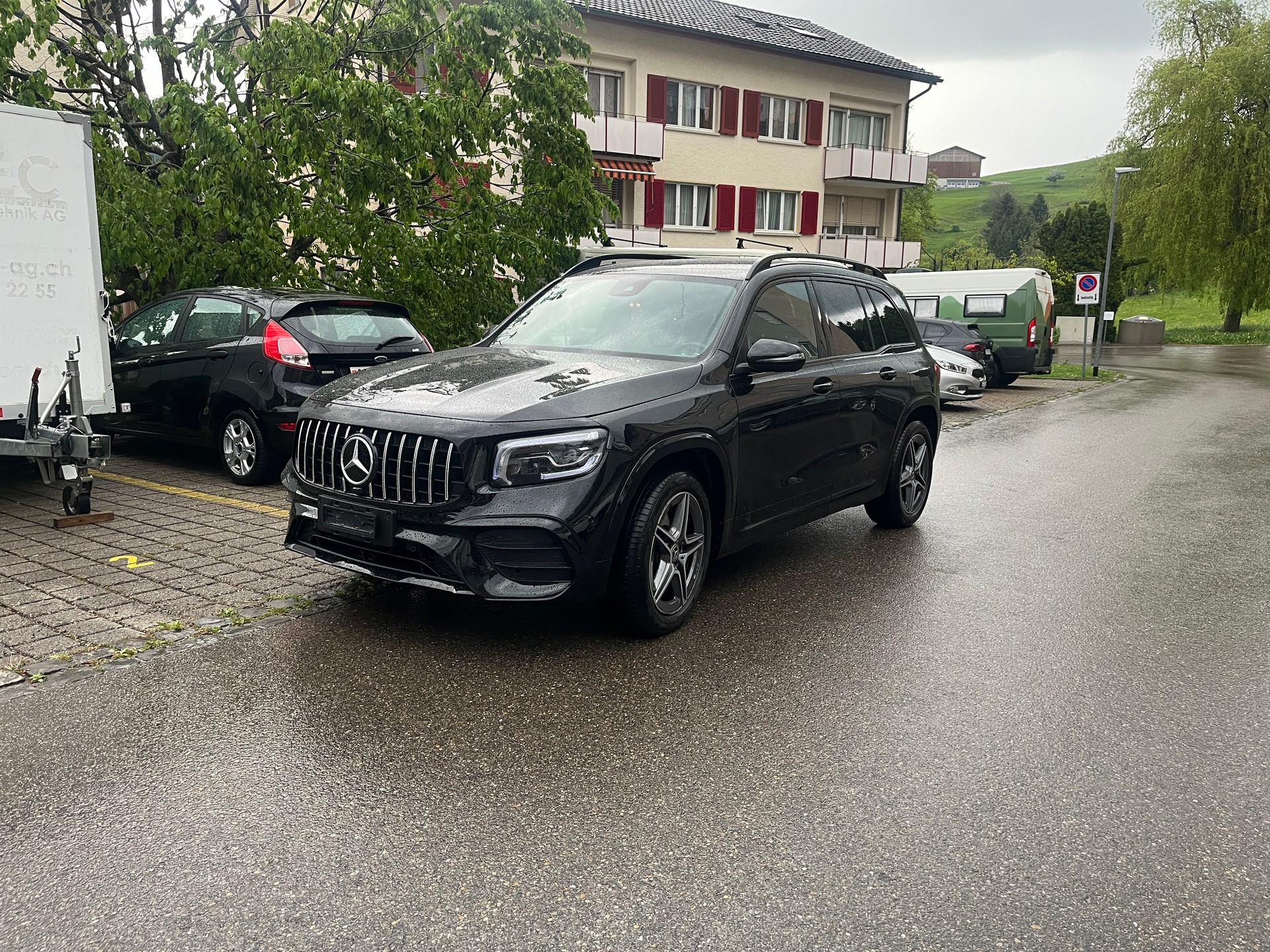 MERCEDES-BENZ GLB 250 AMG Line 4matic-image-13