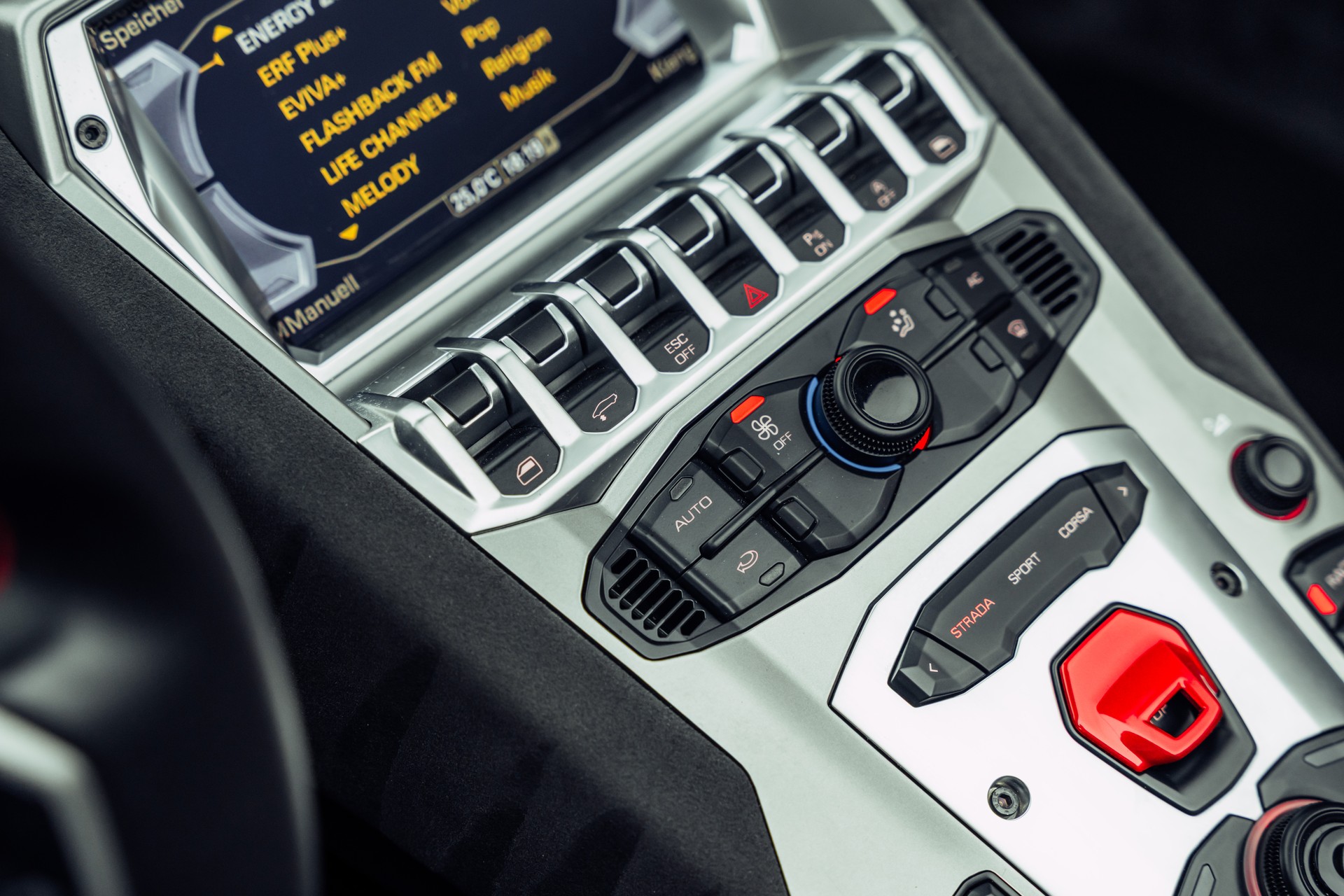 LAMBORGHINI Aventador LP700-4 Roadster E-Gear Pirelli Edition Grigio Titans-image-14