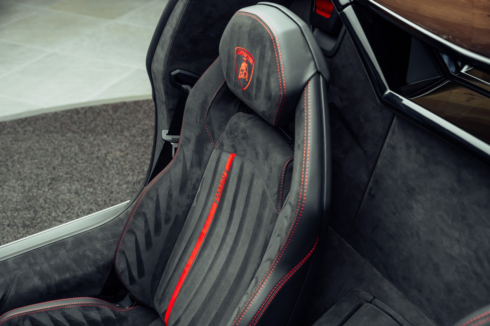 LAMBORGHINI Aventador LP700-4 Roadster E-Gear Pirelli Edition Grigio Titans-image-10