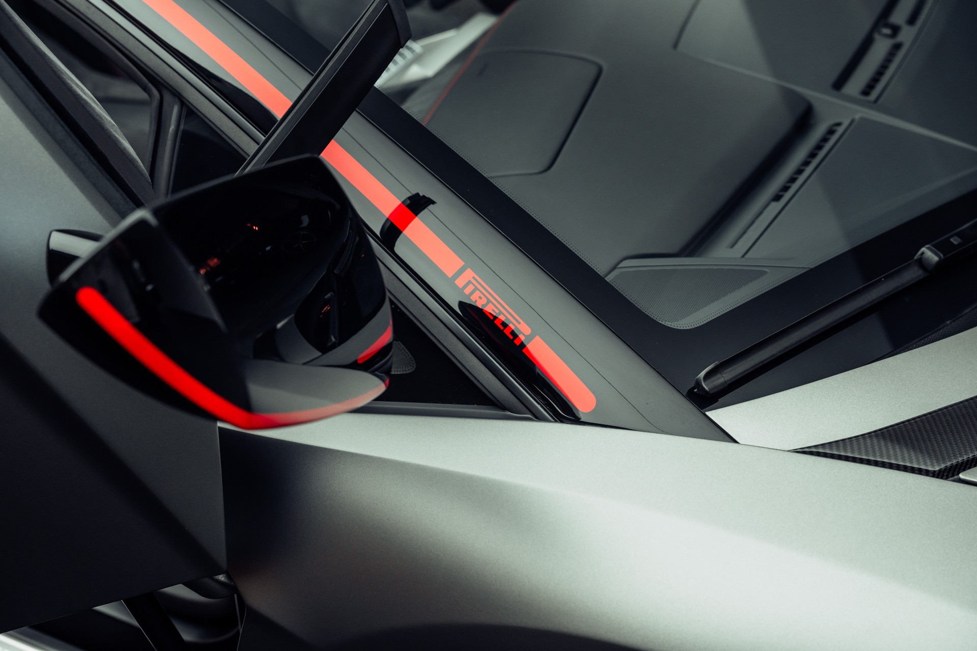 LAMBORGHINI Aventador LP700-4 Roadster E-Gear Pirelli Edition Grigio Titans-image-17