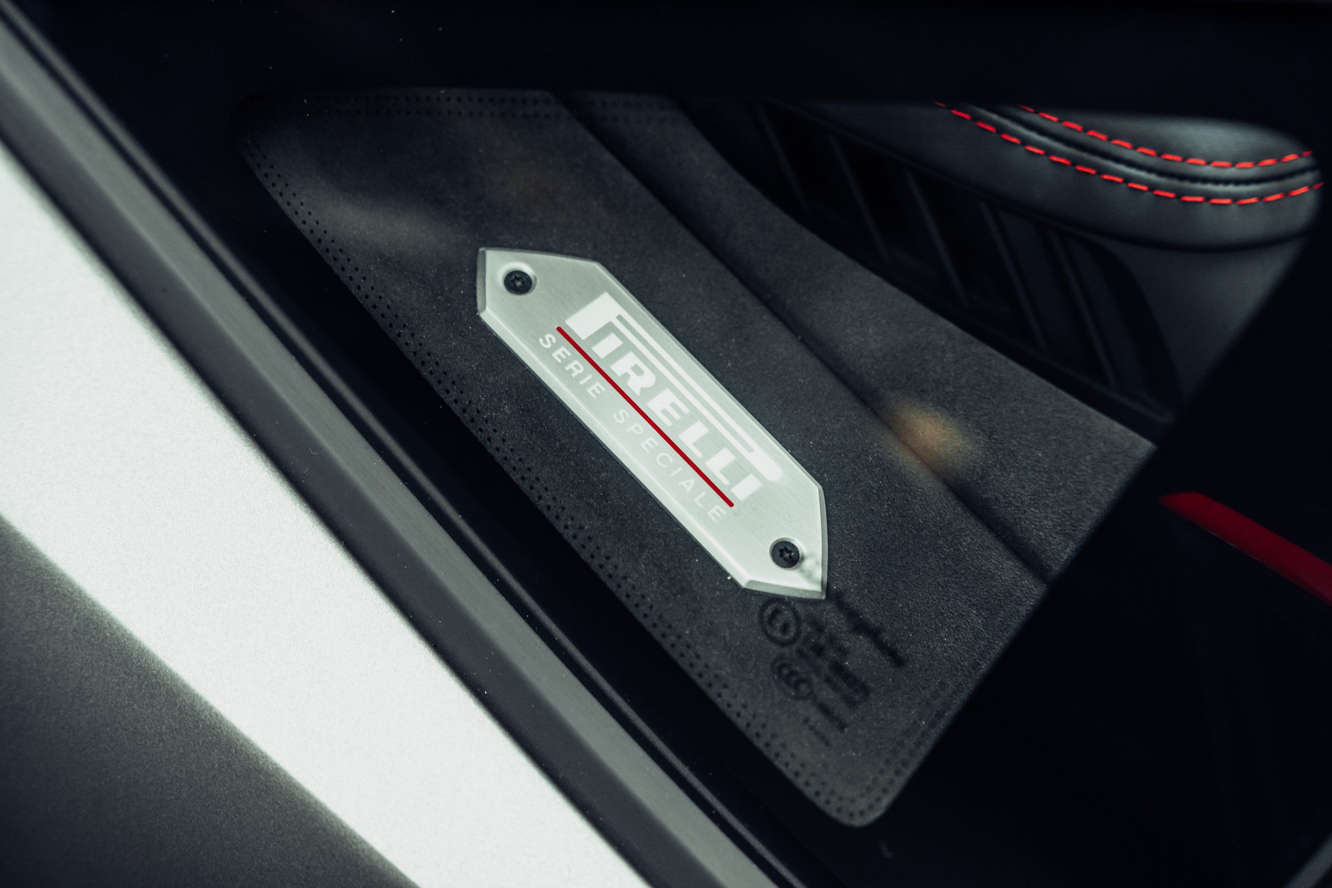 LAMBORGHINI Aventador LP700-4 Roadster E-Gear Pirelli Edition Grigio Titans-image-15