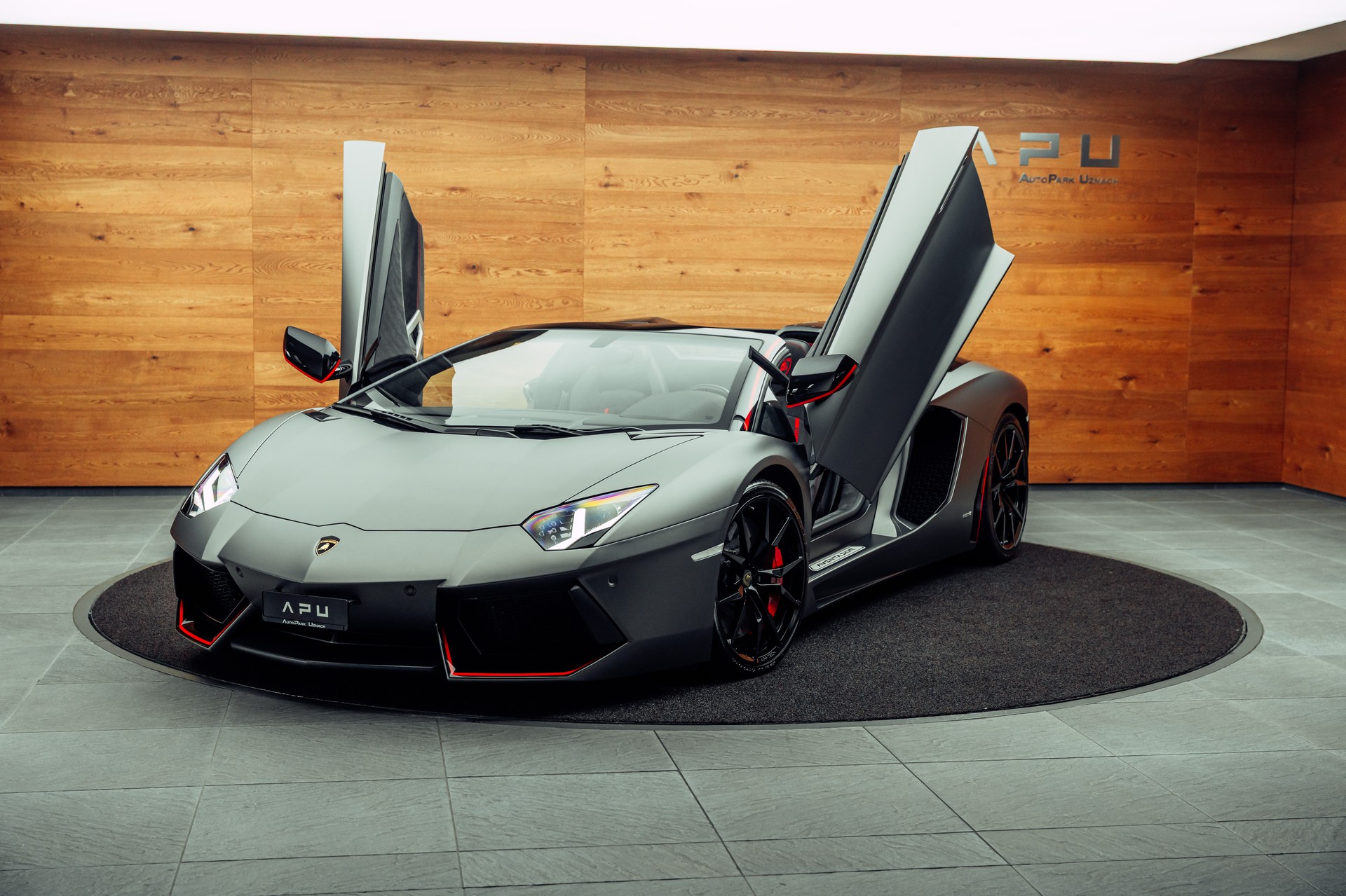 LAMBORGHINI Aventador LP700-4 Roadster E-Gear Pirelli Edition Grigio Titans-image-25