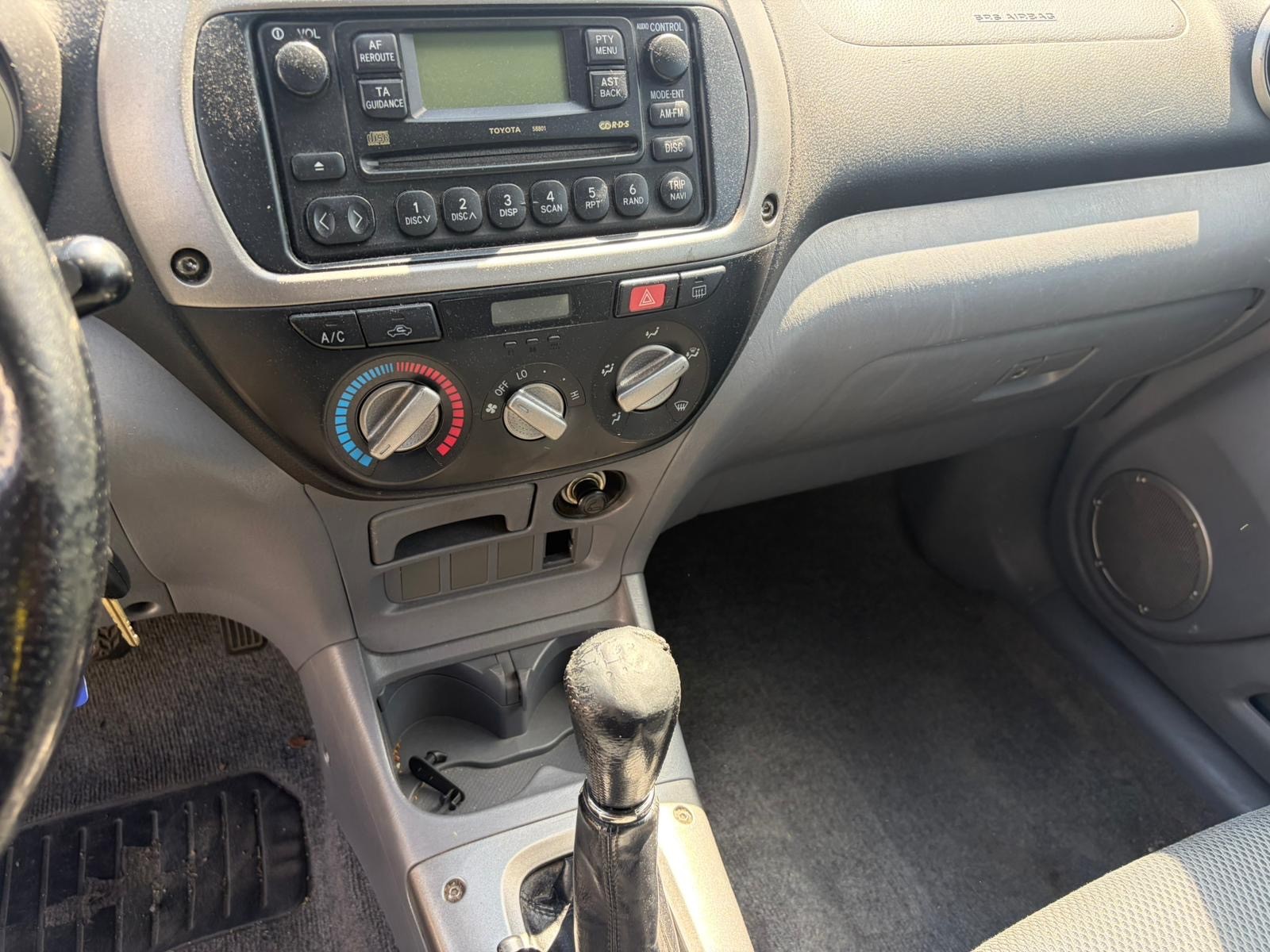 TOYOTA RAV-4 2.0 16V Linea Sol-image-6