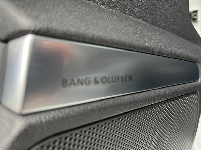 AUDI RS3 Sportback 2.5 TSI quattro S-tronic-image-7
