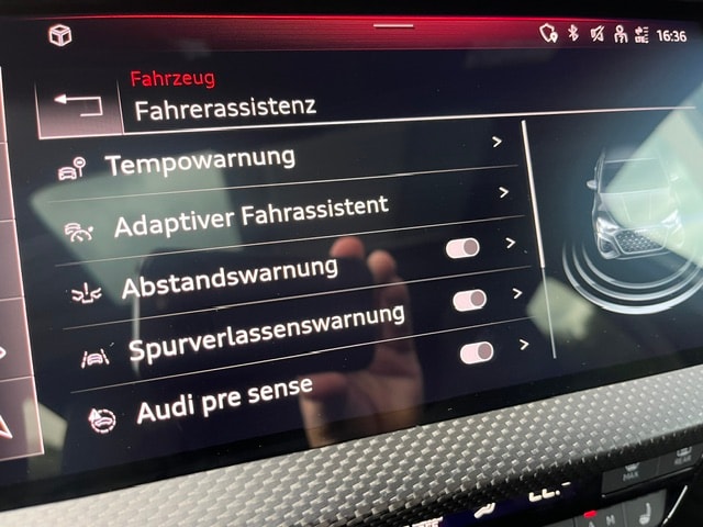 AUDI RS3 Sportback 2.5 TSI quattro S-tronic-image-20