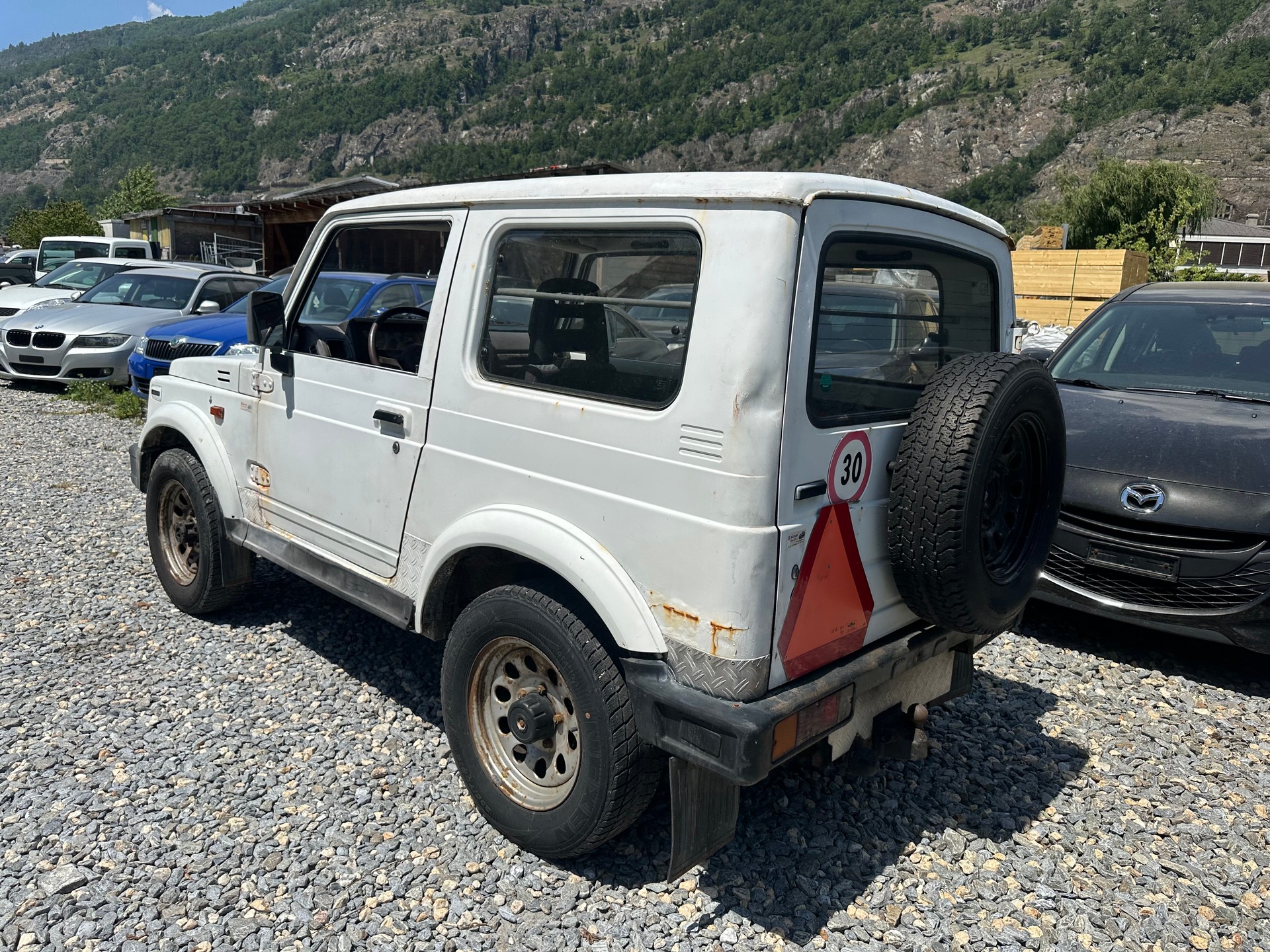 SUZUKI 410-image-10