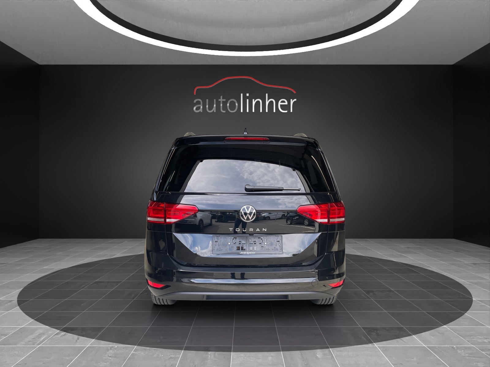 VW Touran 1.5 TSI EVO Comfortline DSG-image-3