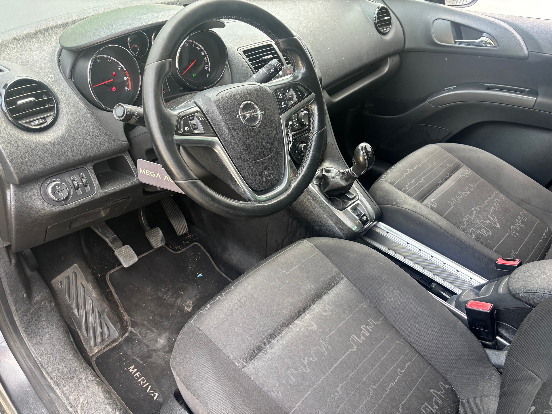 OPEL Meriva 1.4 Turbo-image-8