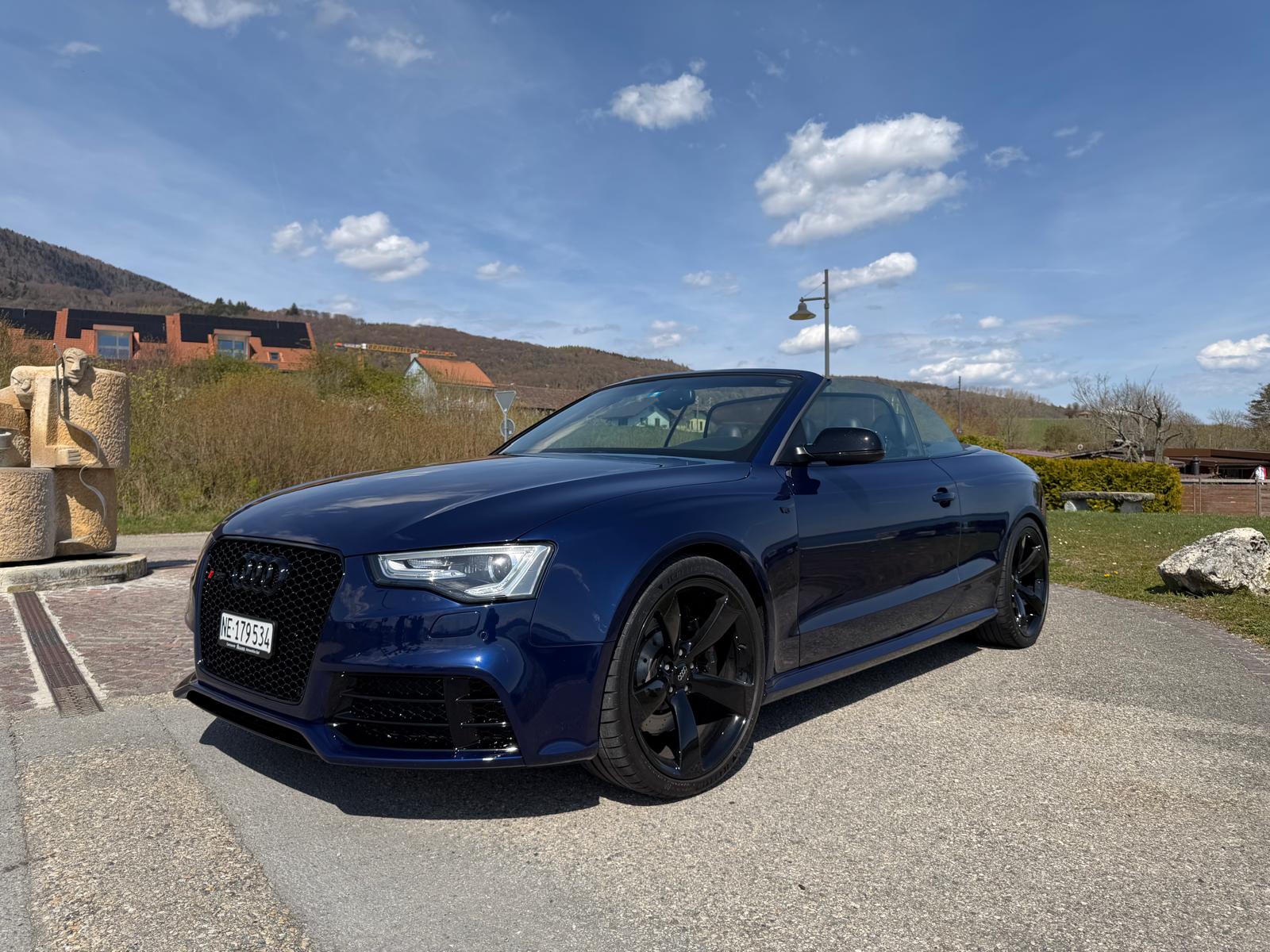 AUDI RS5 Cabrio 4.2 FSI quattro S-tronic-image-8