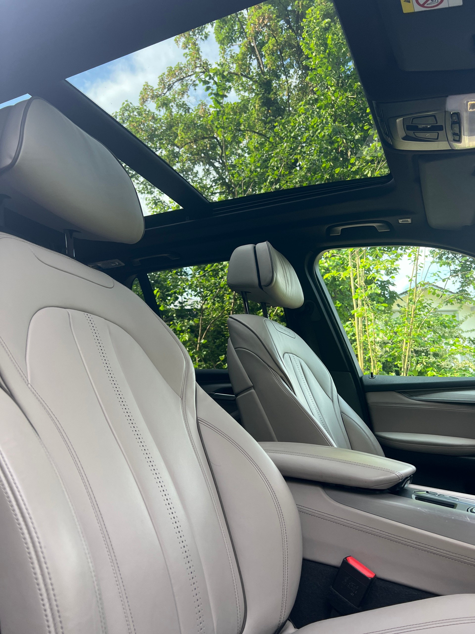 BMW X5 xDrive M50d Steptronic-image-2
