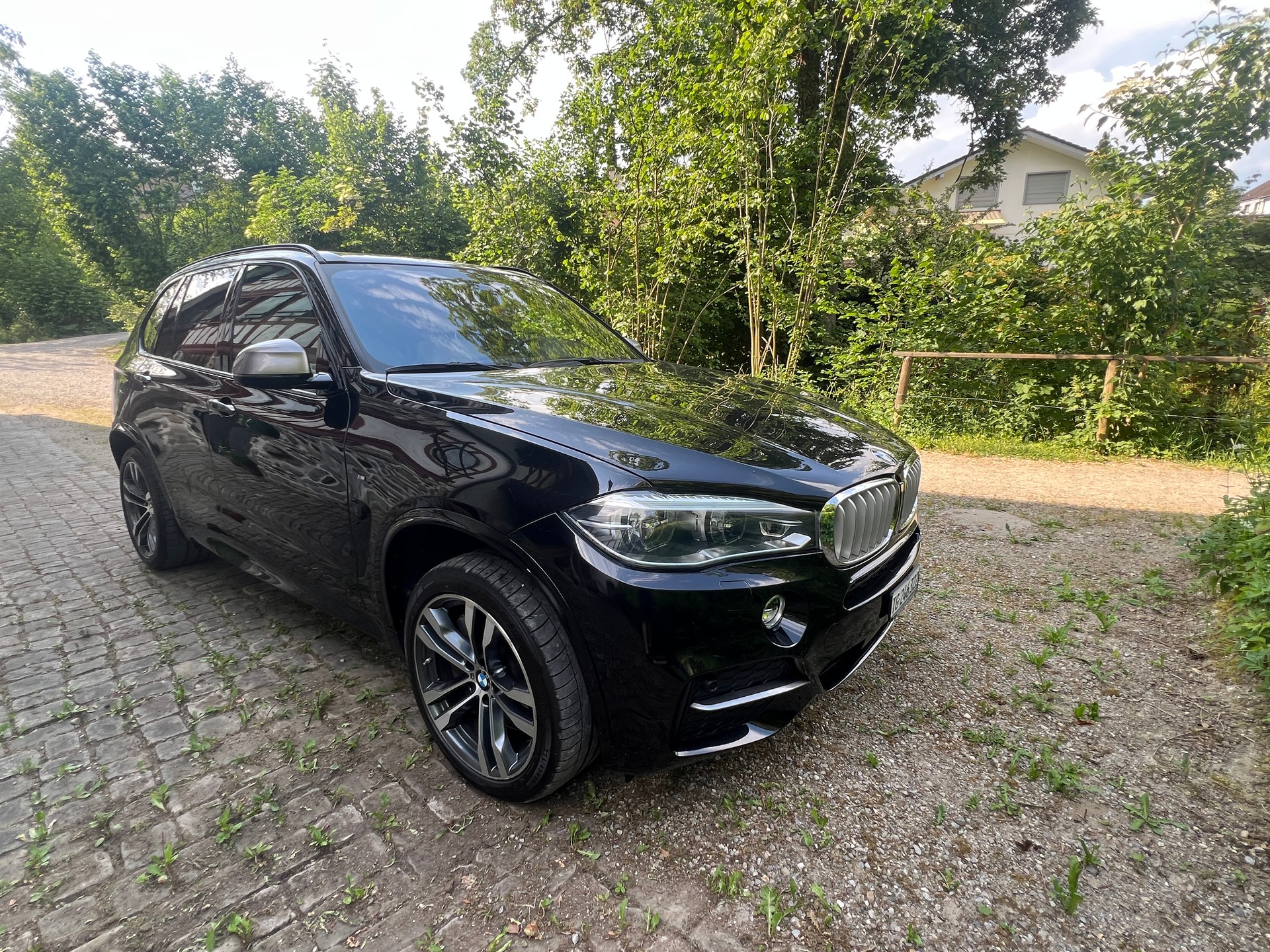 BMW X5 xDrive M50d Steptronic-image-0