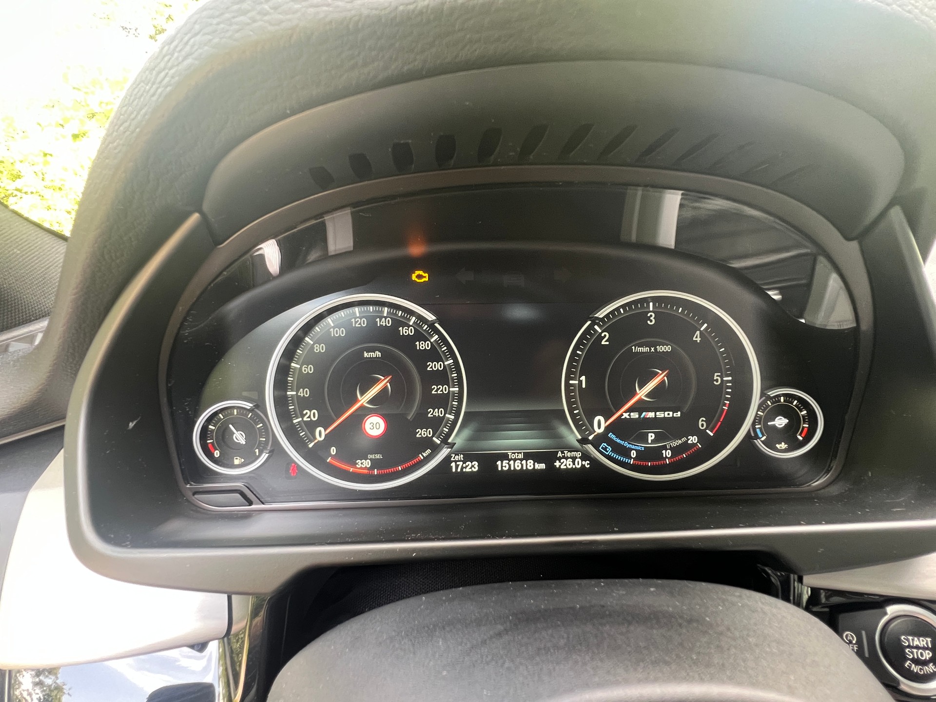 BMW X5 xDrive M50d Steptronic-image-3