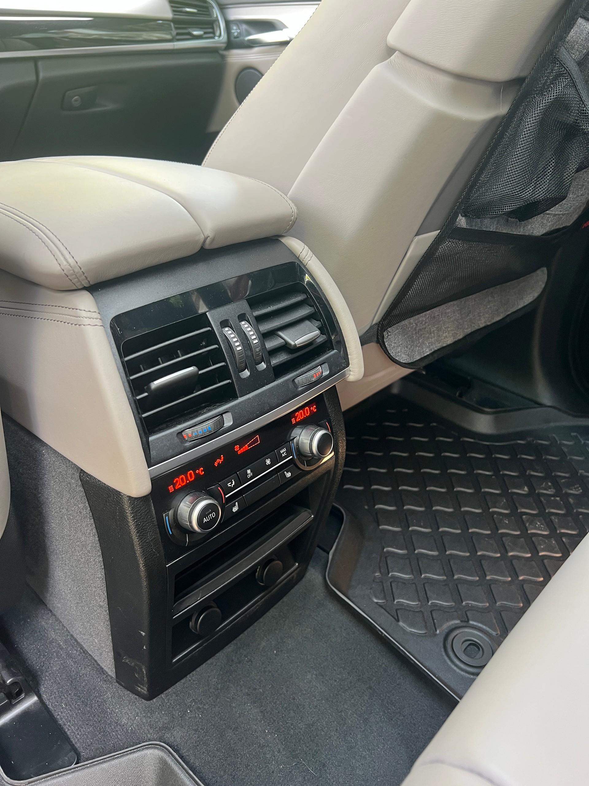 BMW X5 xDrive M50d Steptronic-image-5