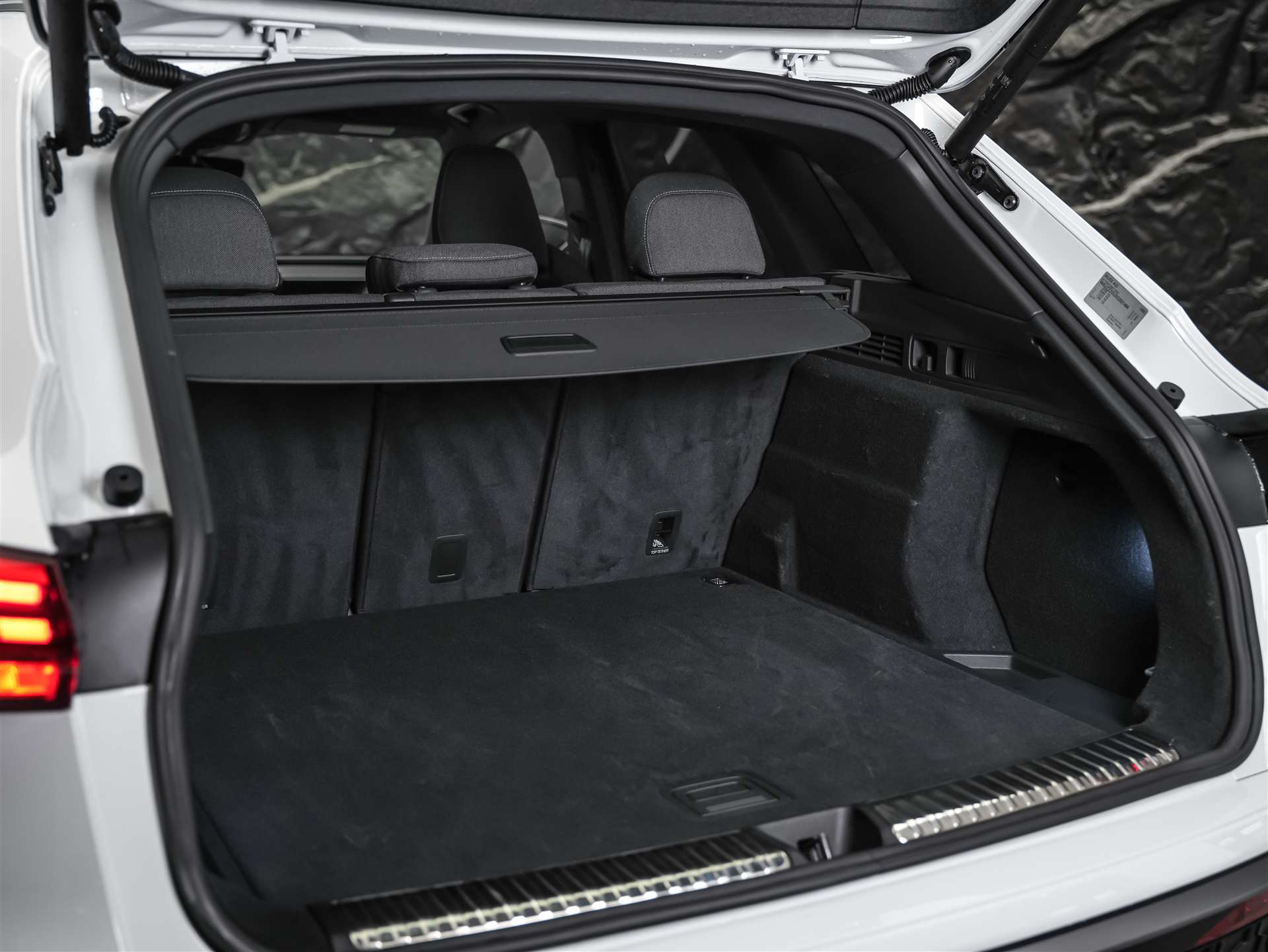 AUDI Q5 TDI quattro S-Line 150 kW S-tronic *21" Felgen*Beifahrerdisplay*Assistenzpaket*-image-48