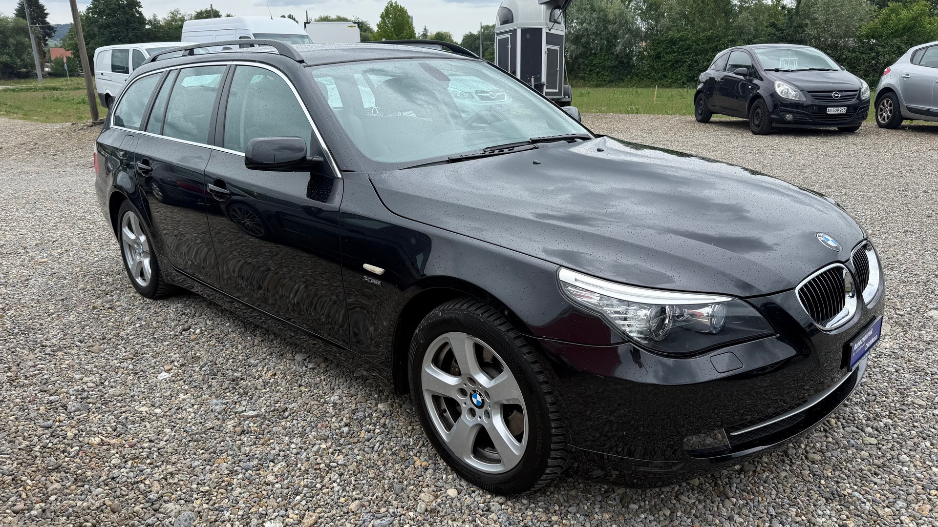 BMW 525xd Touring Steptronic-image-13