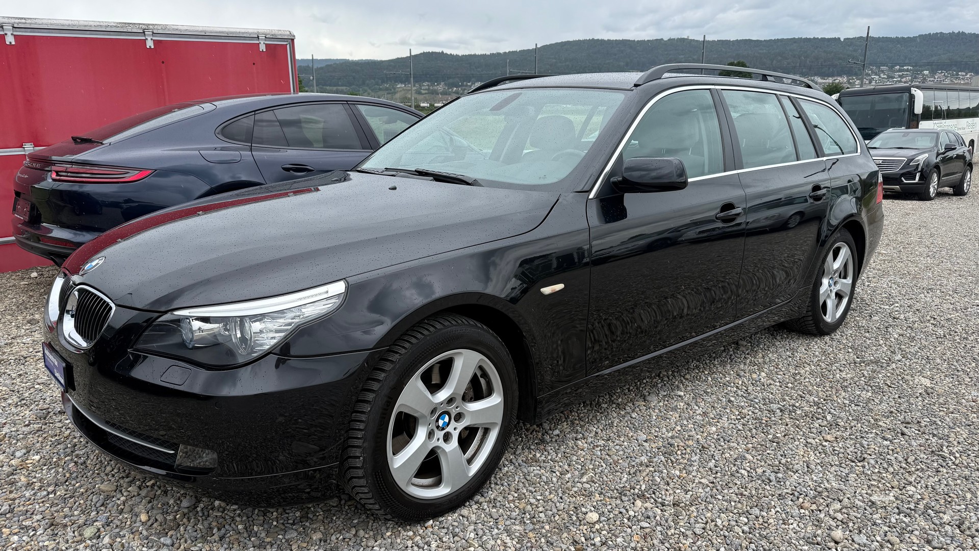 BMW 525xd Touring Steptronic-image-0