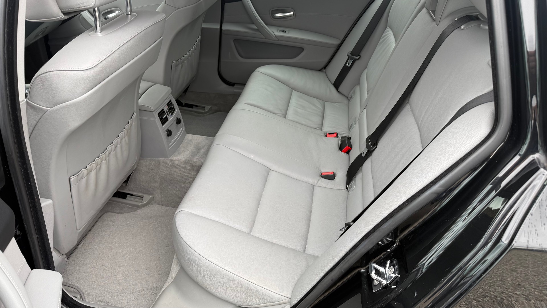 BMW 525xd Touring Steptronic-image-7