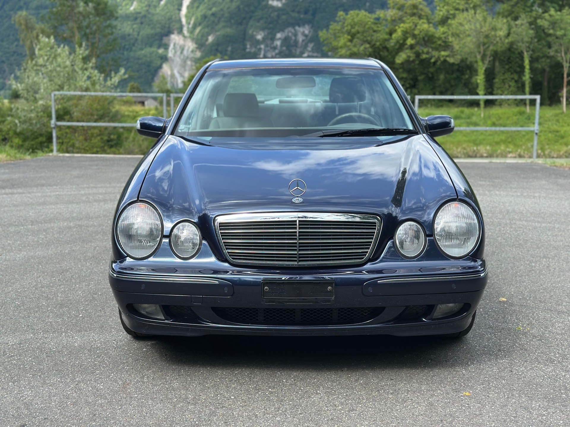 MERCEDES-BENZ E 320 Elégance Automatic / Expertisé-image-5