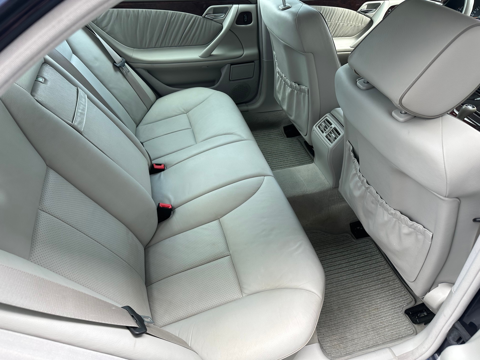 MERCEDES-BENZ E 320 Elégance Automatic / Expertisé-image-9