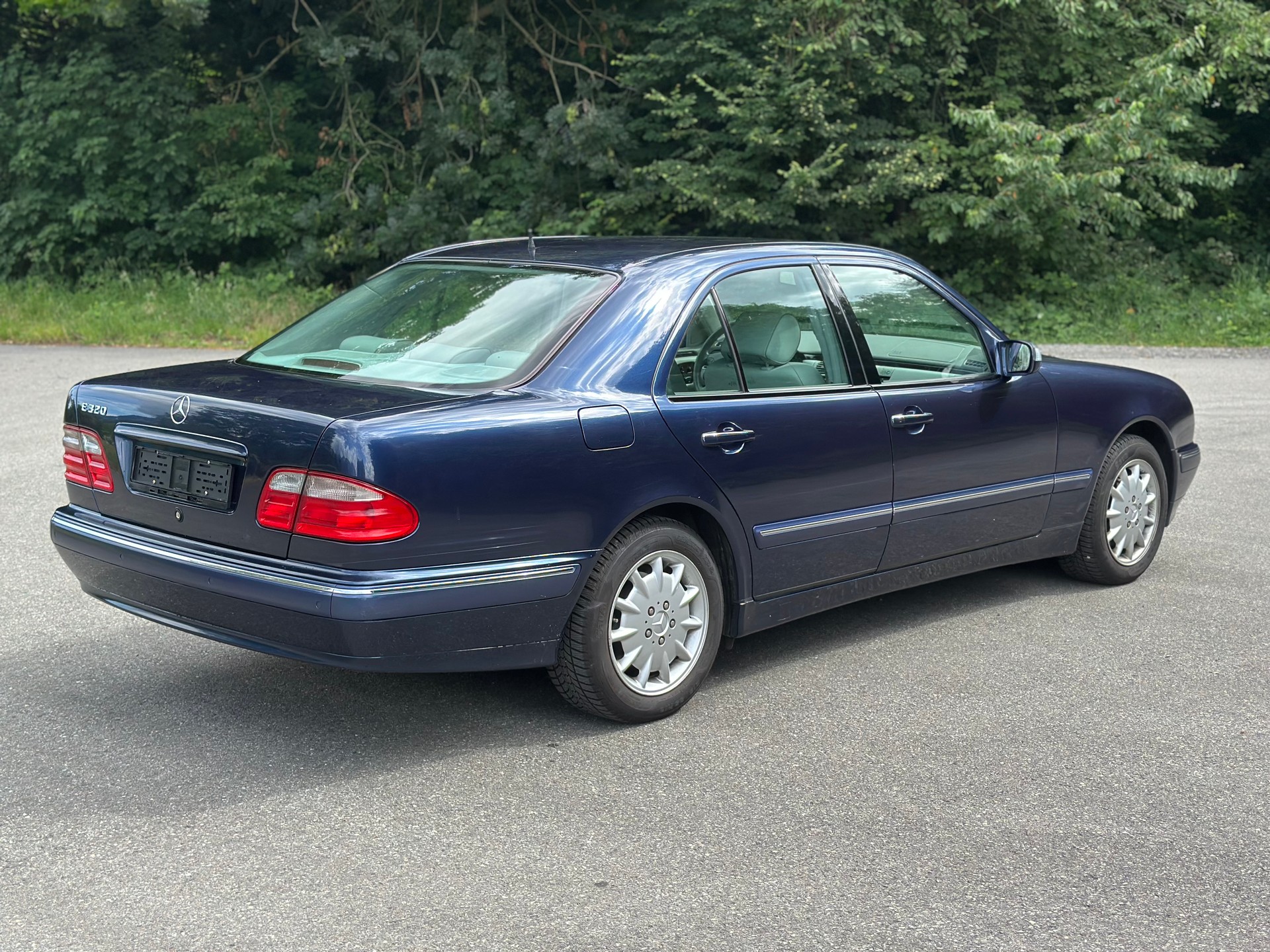 MERCEDES-BENZ E 320 Elégance Automatic / Expertisé-image-1