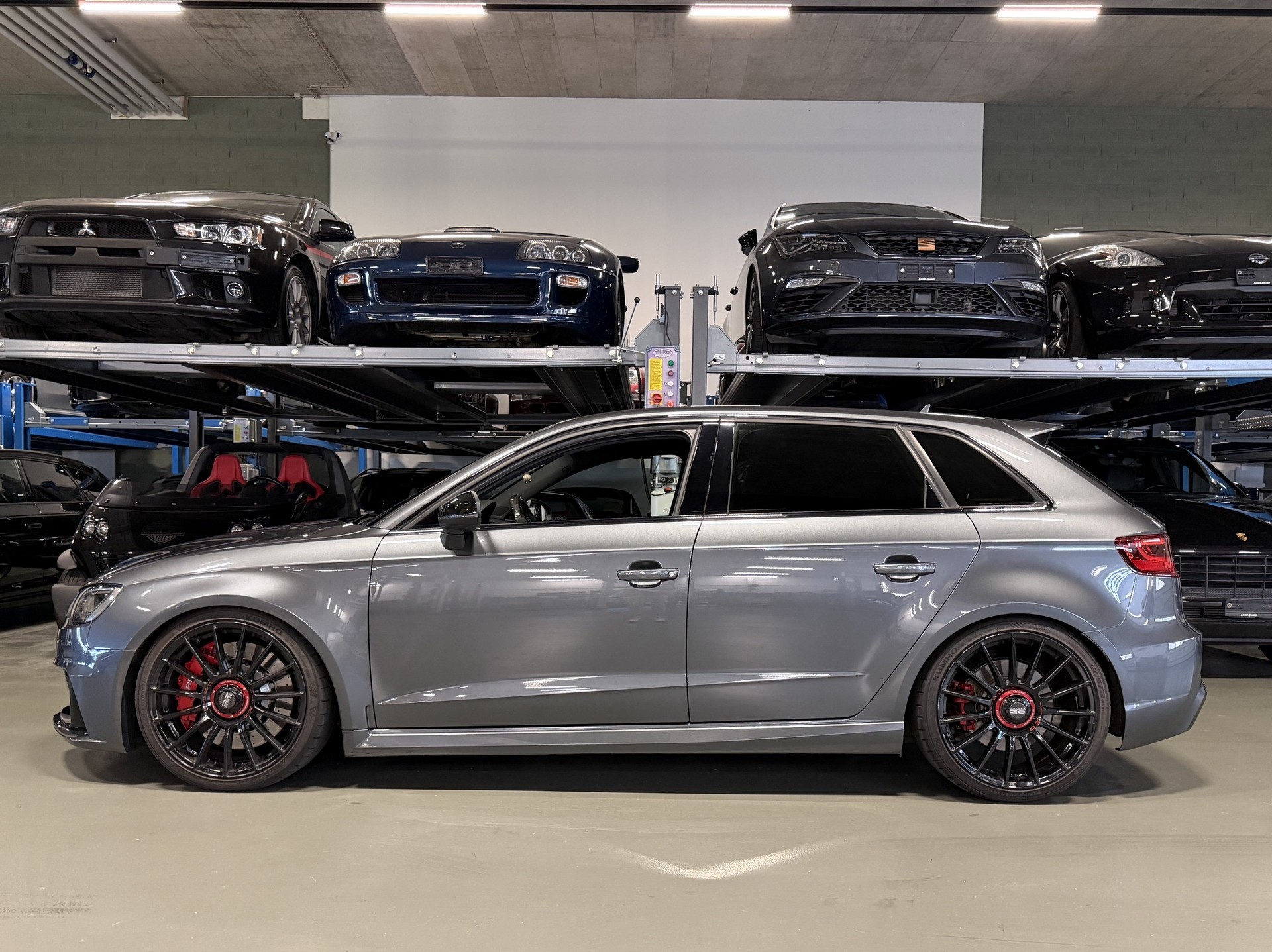 AUDI RS3 2.5 TSI quattro S-tronic-image-0