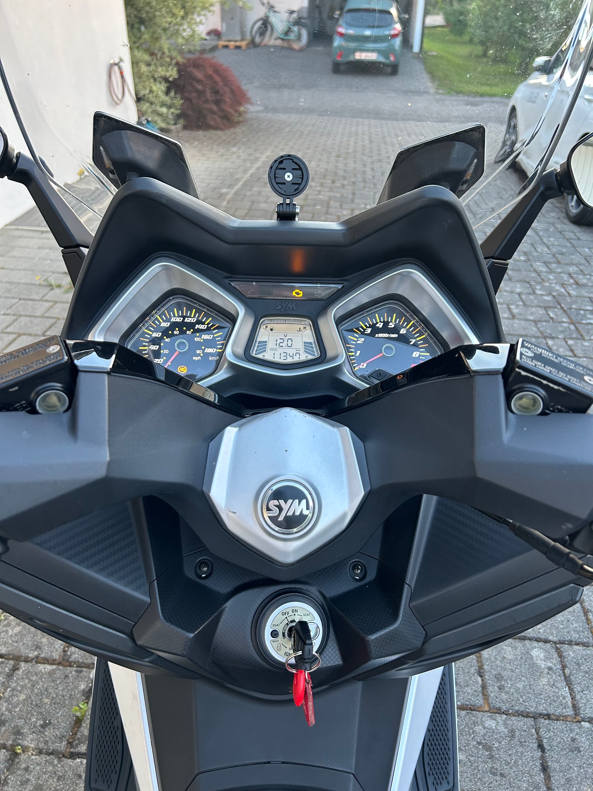 SYM Cruisym 300 i ABS-image-4