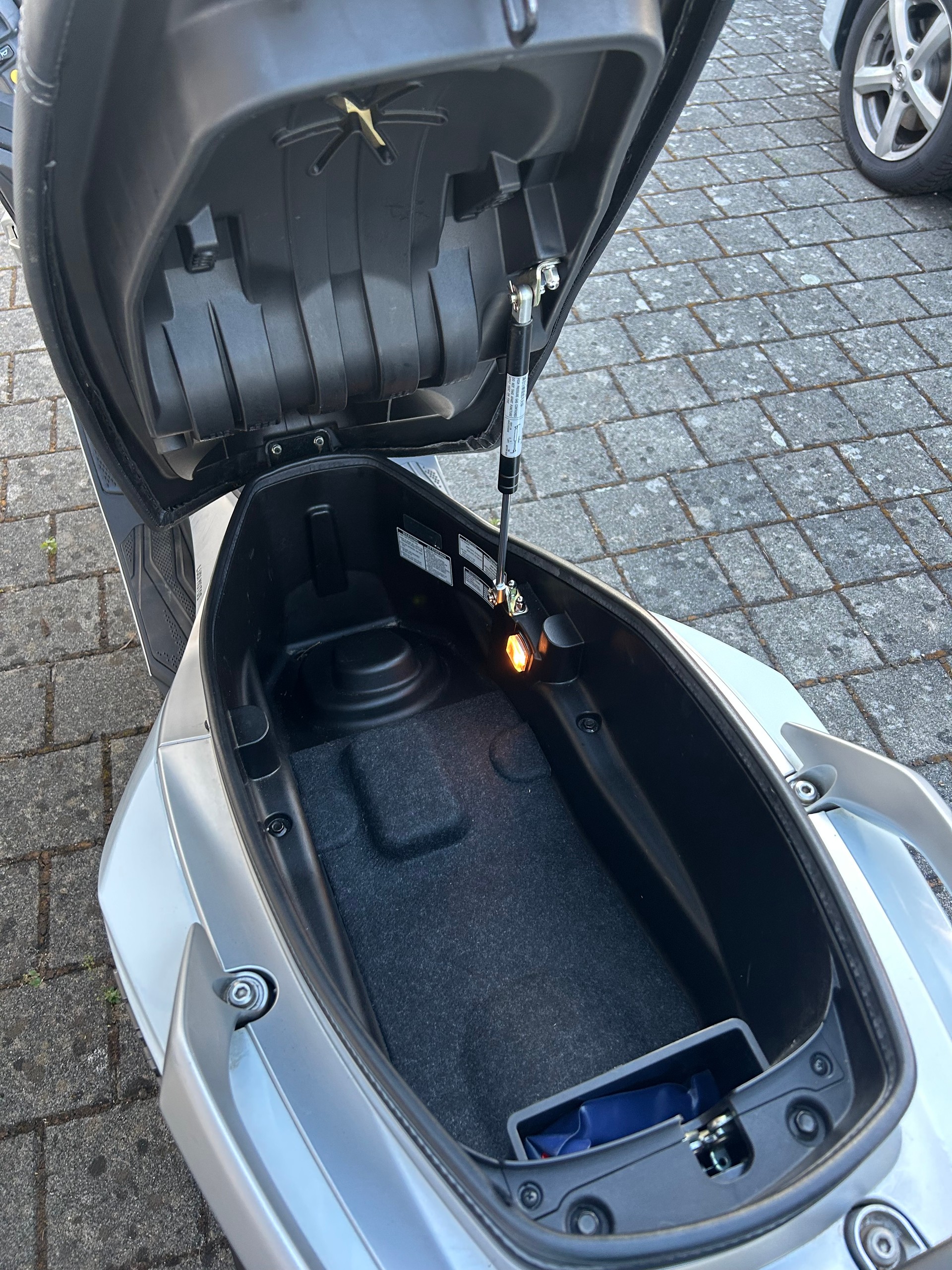 SYM Cruisym 300 i ABS-image-5