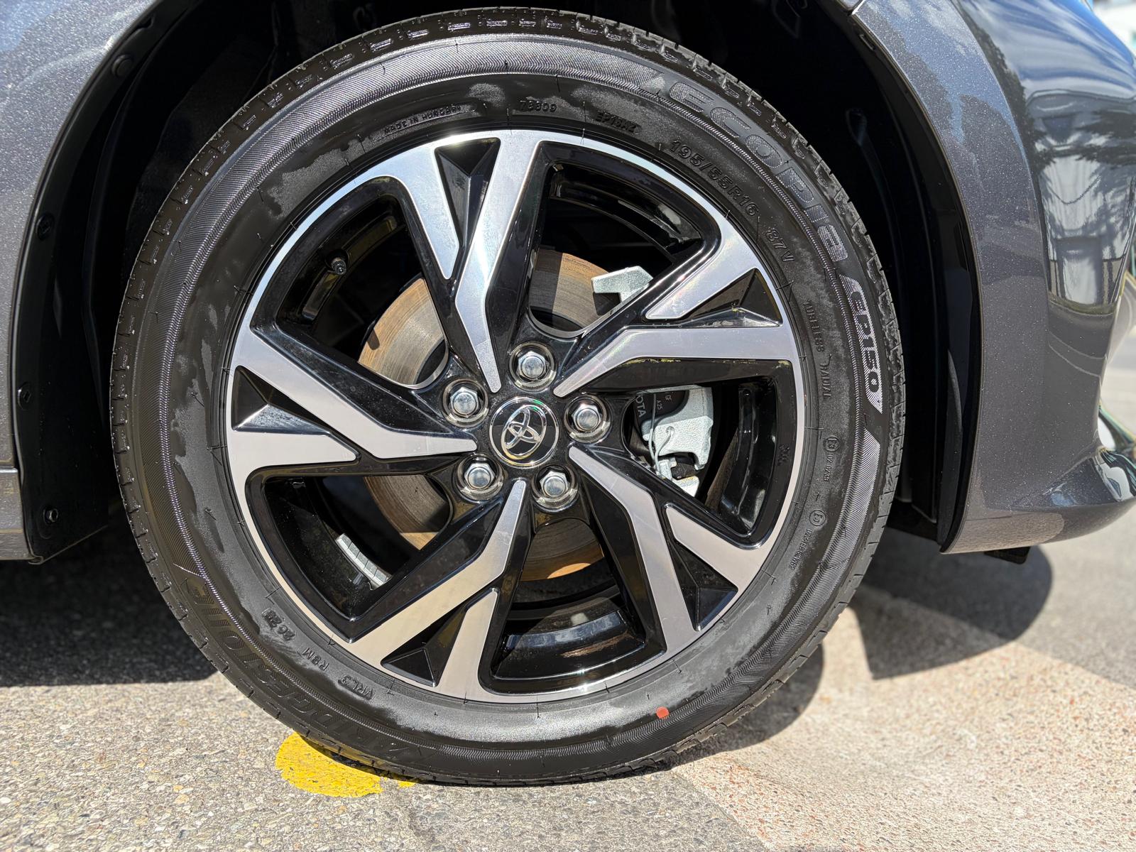 TOYOTA Yaris 1.5 Trend e-CVT-image-6
