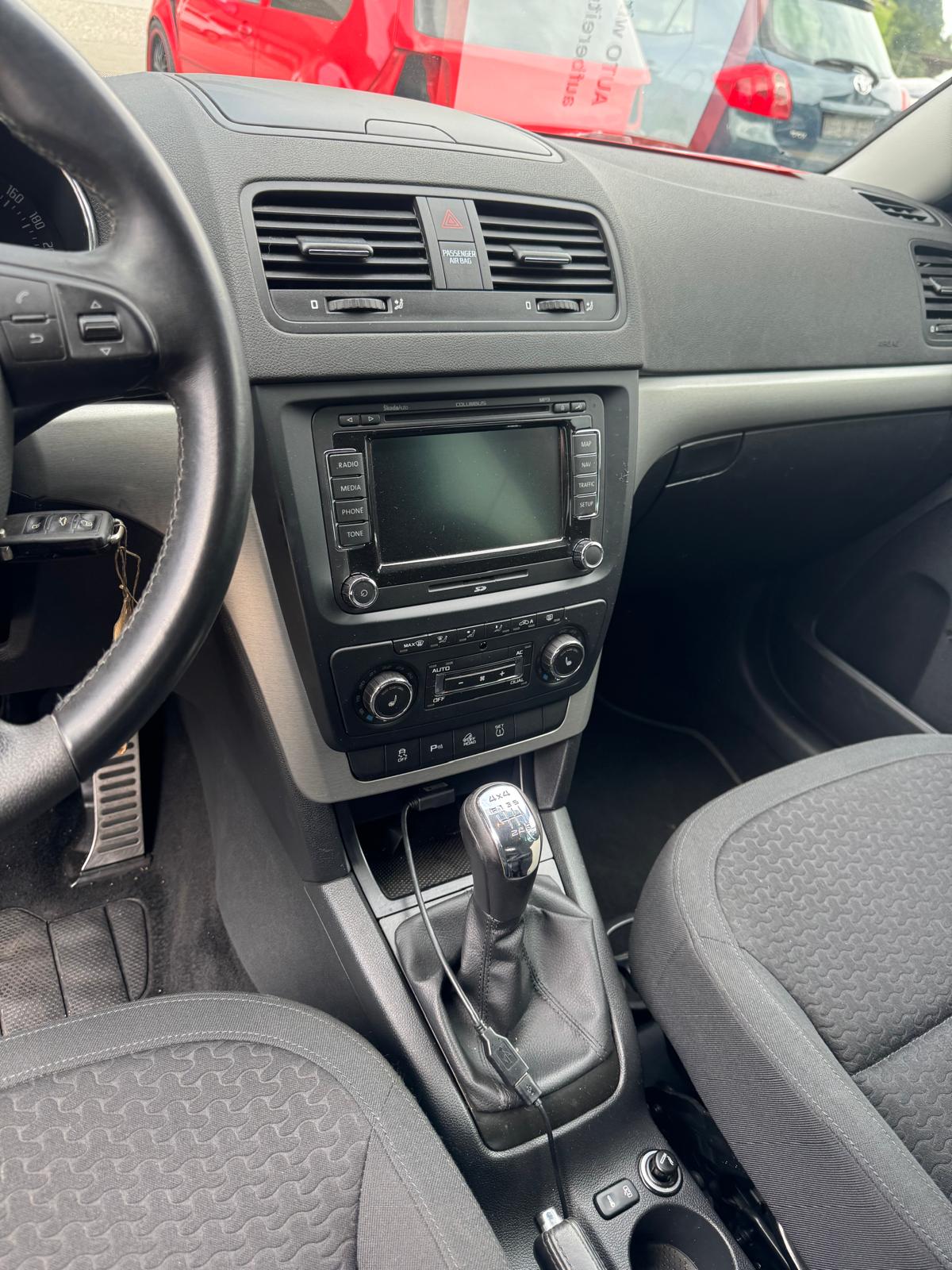 SKODA Yeti 2.0 TDI Ambition 4x4-image-3