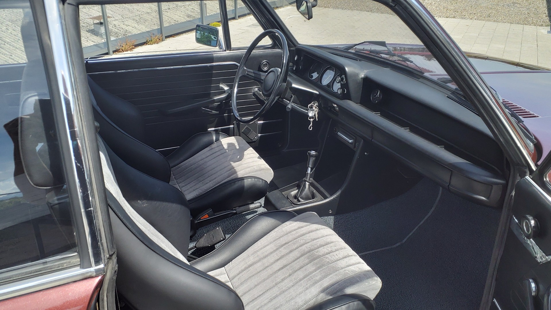 BMW 2000 Tii Veteranenfahrzeug-image-9