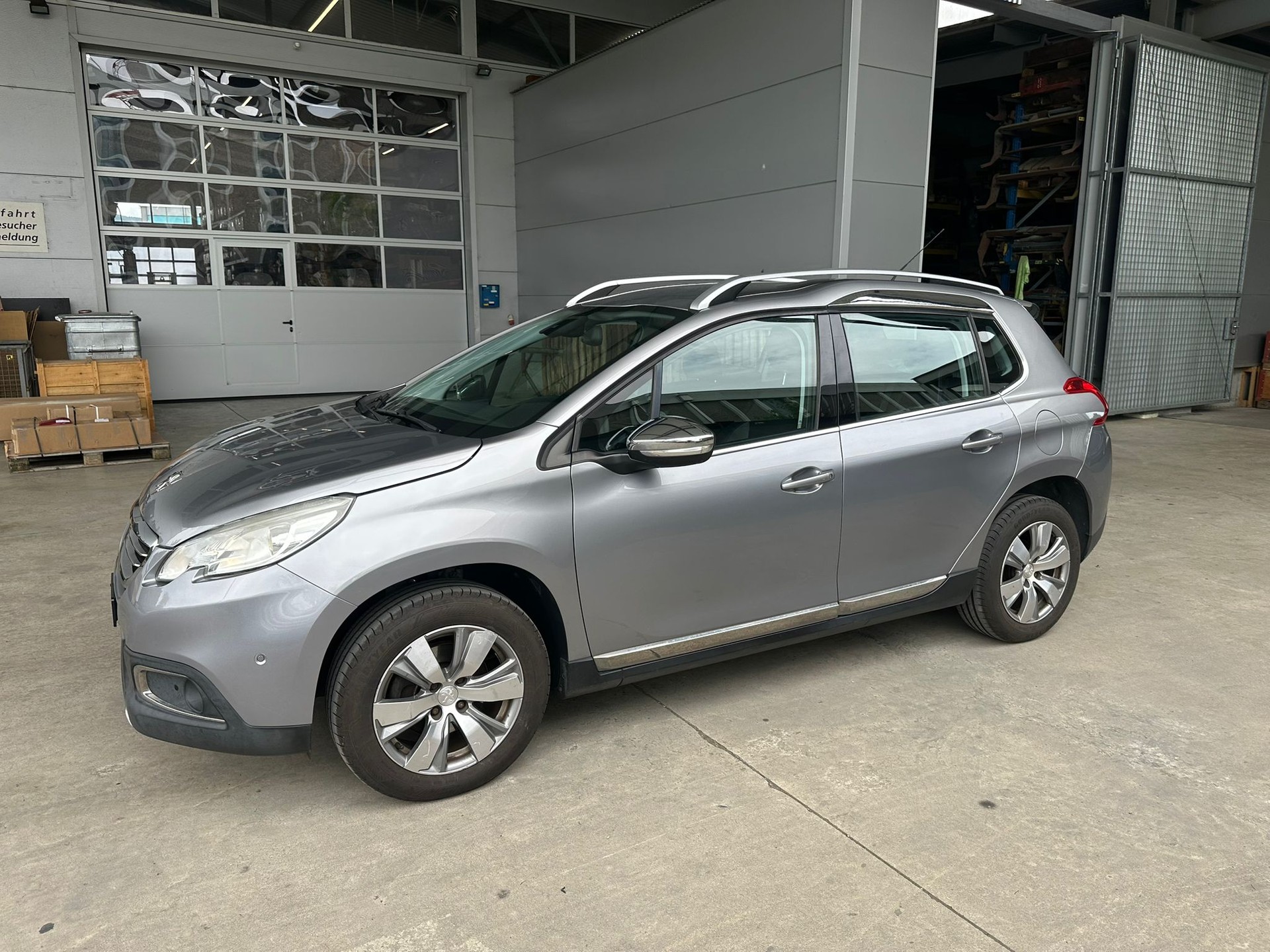 PEUGEOT 2008 1.6 VTI Allure Automatic-image-1