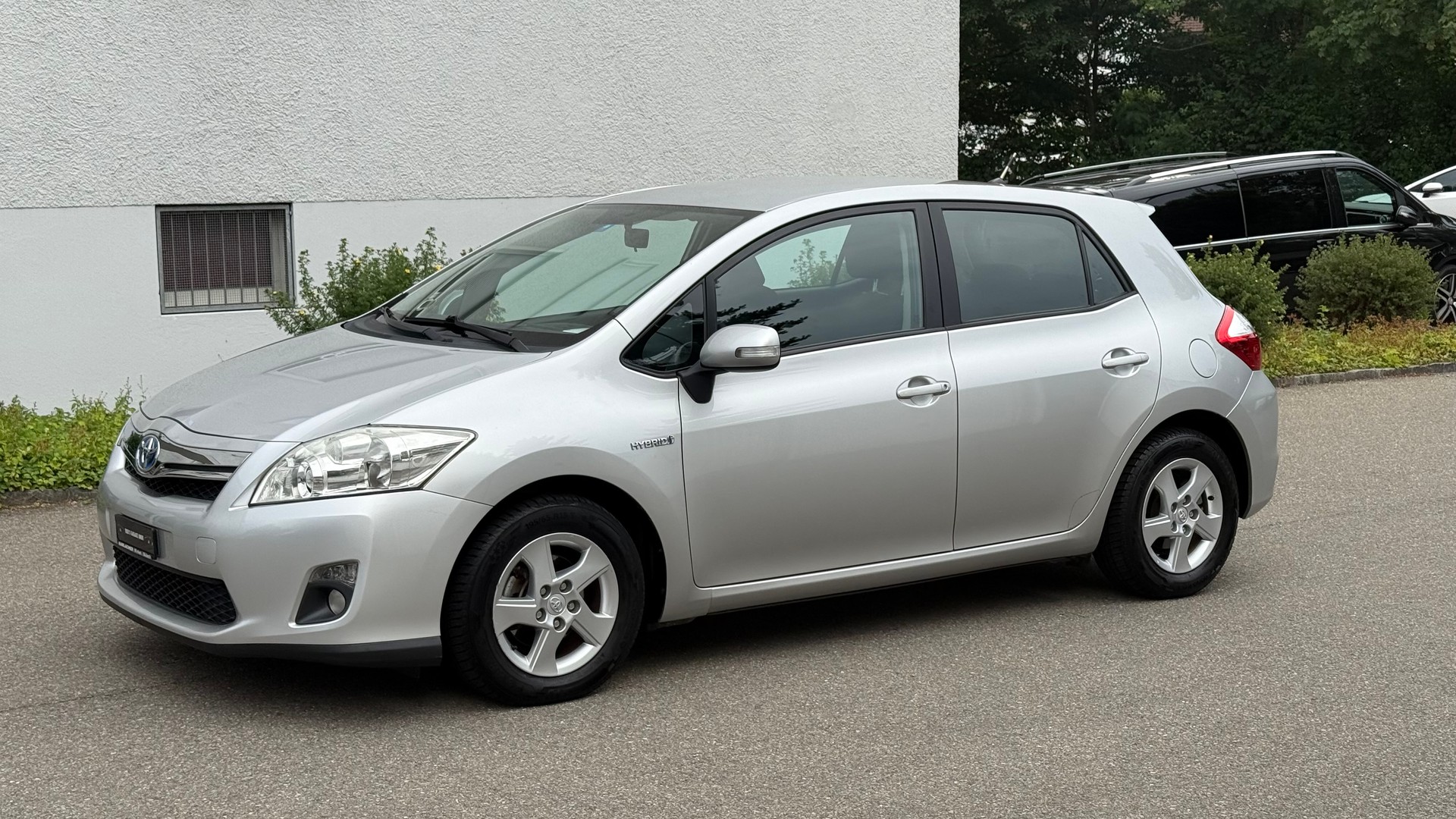 TOYOTA Auris 1.8 16V HSD Linea Luna-image-2