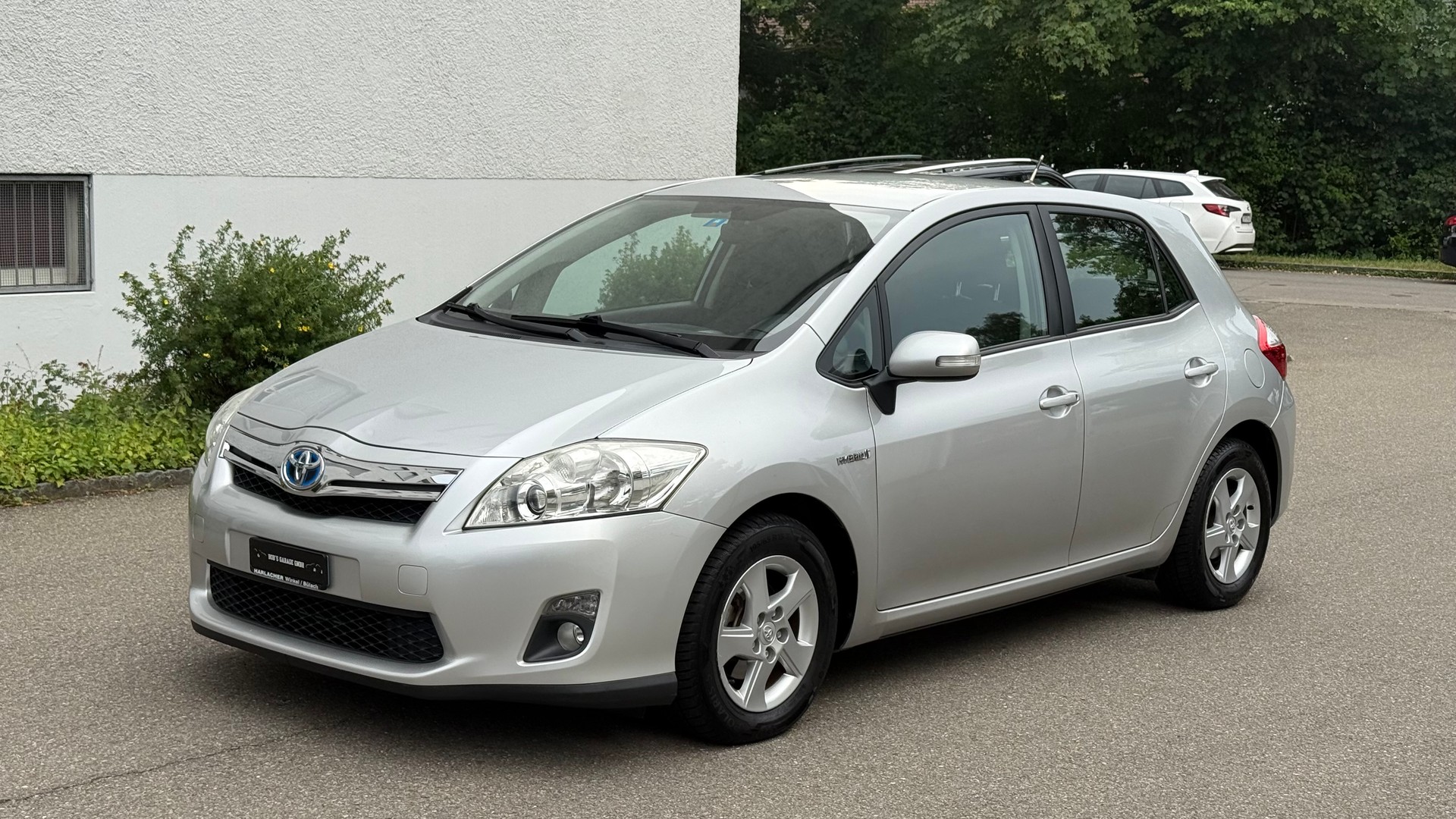 TOYOTA Auris 1.8 16V HSD Linea Luna-image-1