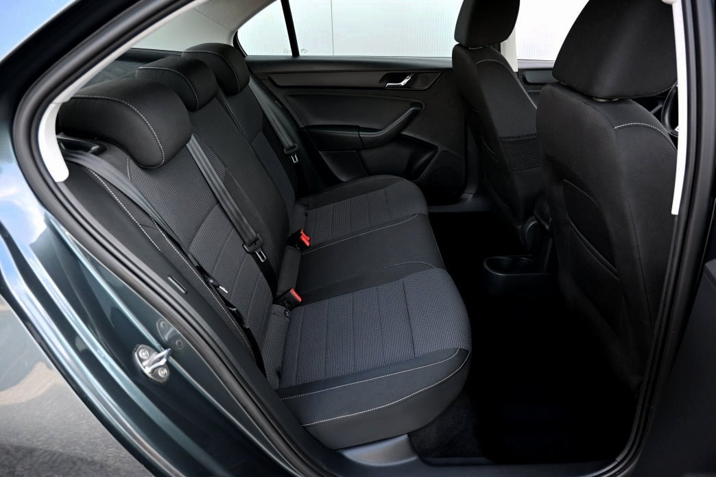 SKODA Rapid 1.4 TSI Elegance DSG-image-7