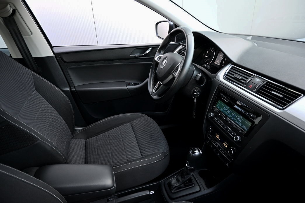 SKODA Rapid 1.4 TSI Elegance DSG-image-6