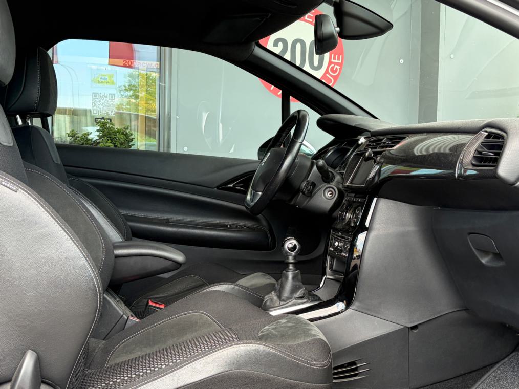 DS AUTOMOBILES DS3 1.6 THP Sport Chic-image-6
