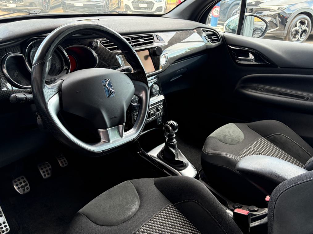 DS AUTOMOBILES DS3 1.6 THP Sport Chic-image-3