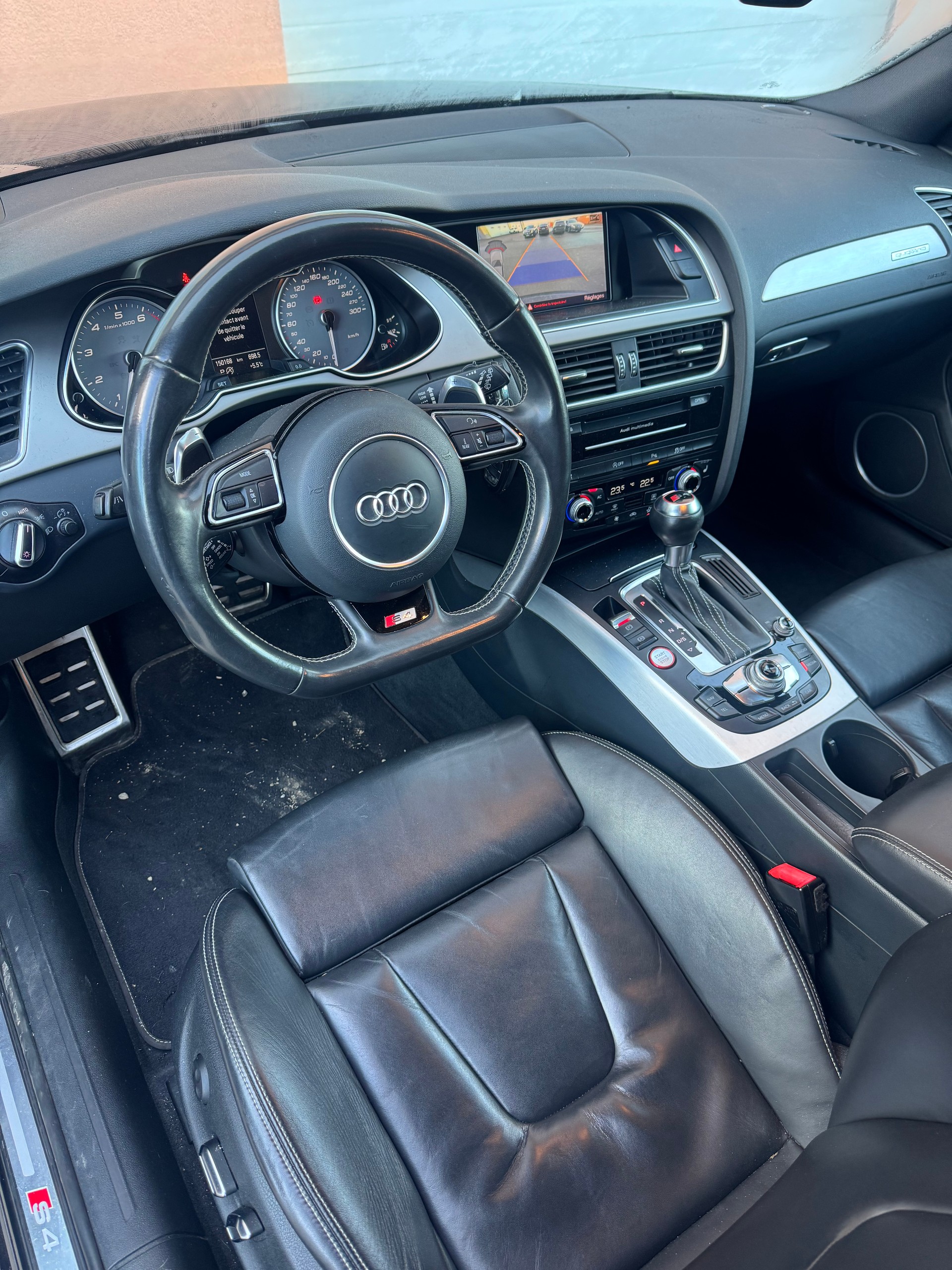 AUDI S4 Avant 3.0 TFSI quattro S-tronic-image-6