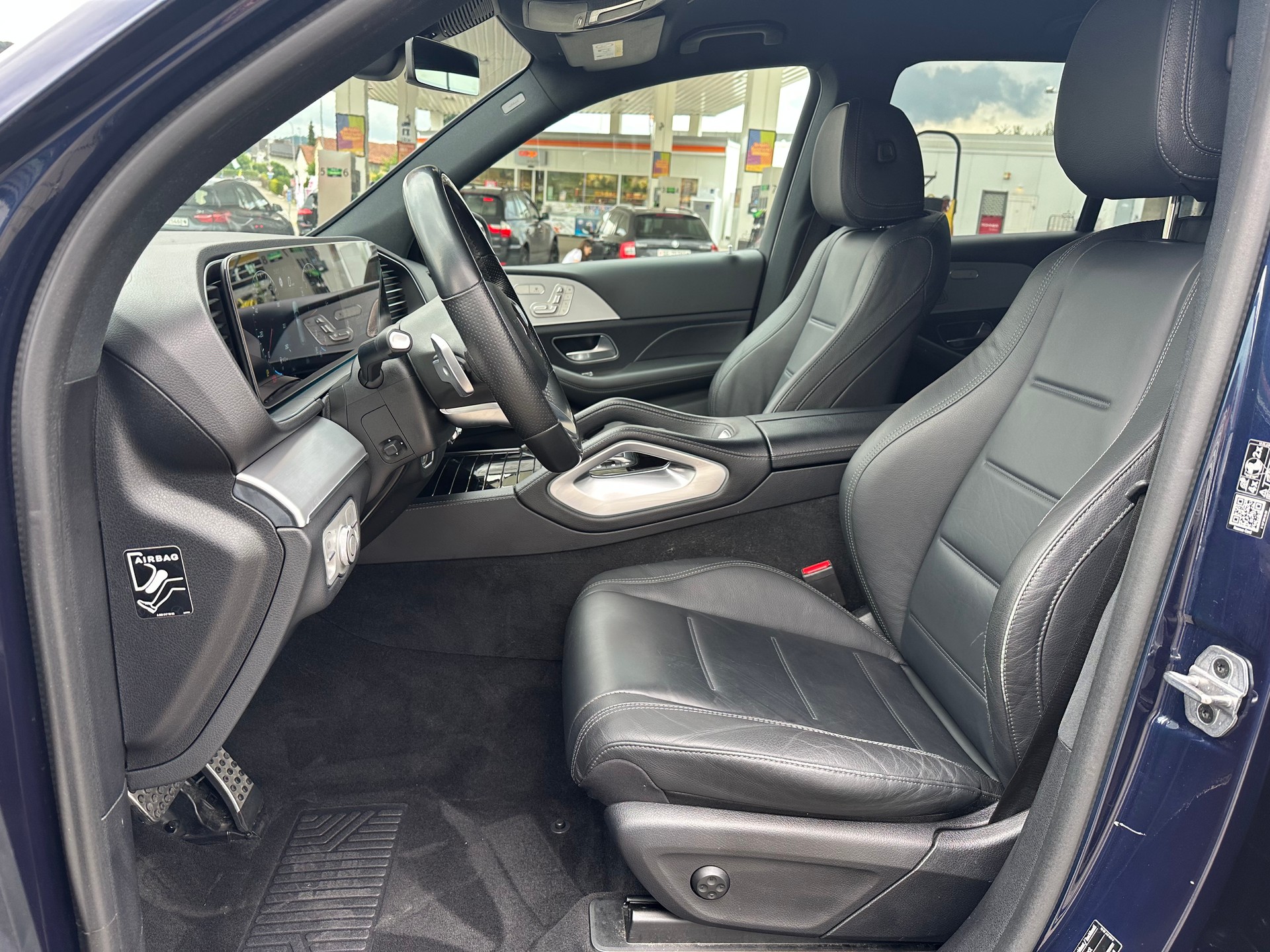 MERCEDES-BENZ GLE 300 d 4Matic AMG Line 9G-Tronic-image-5