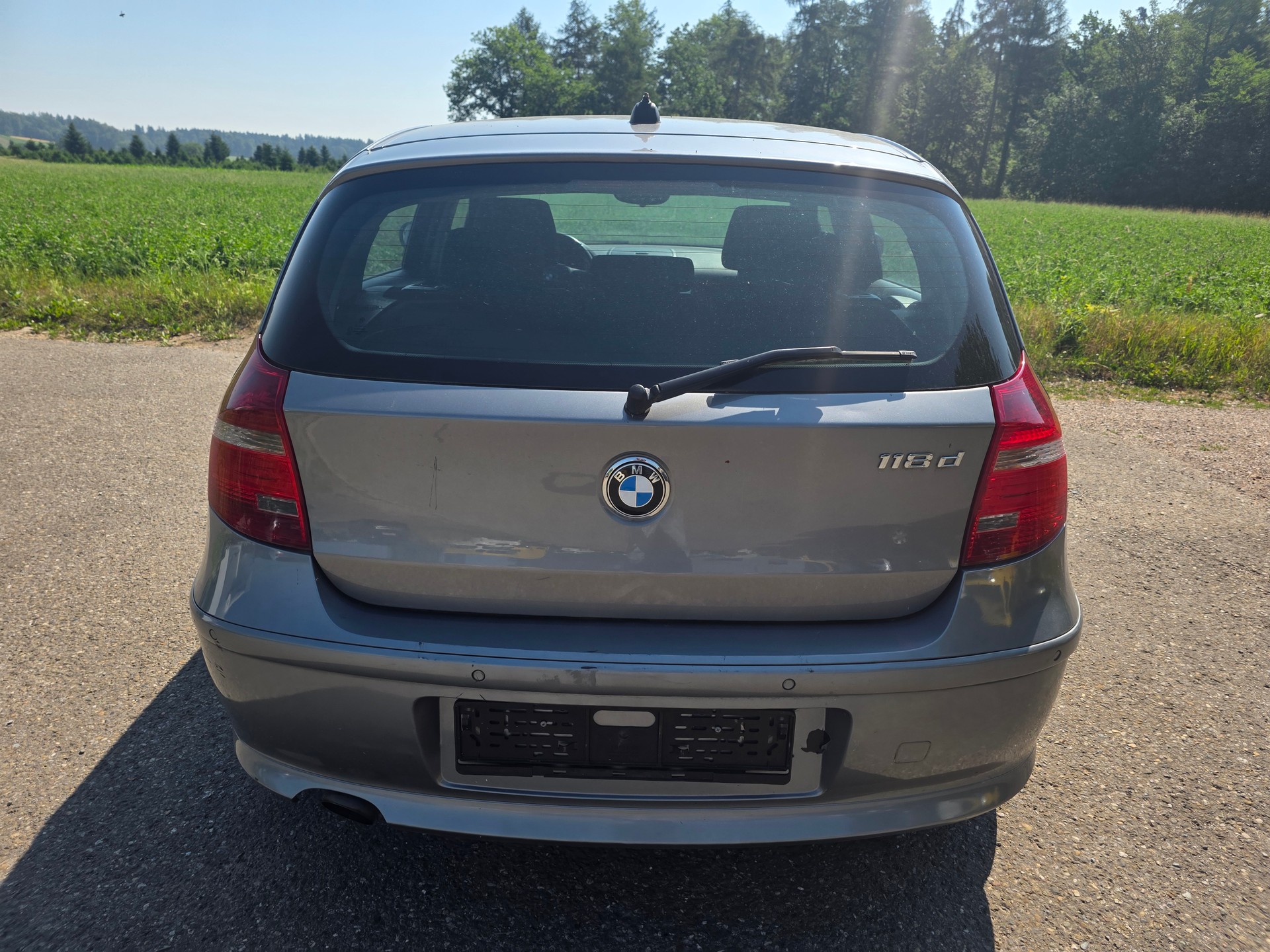 BMW 118d-image-7