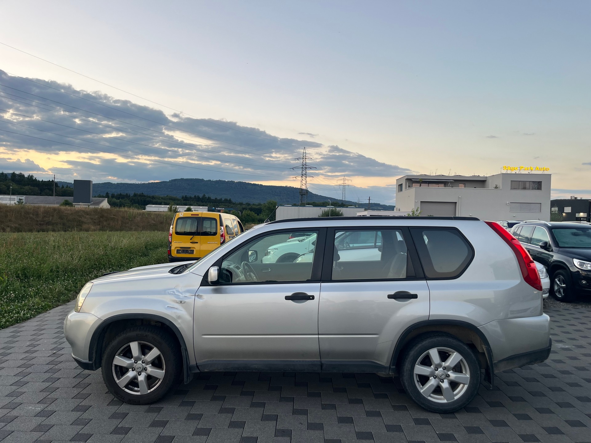 NISSAN X-Trail 2.0 dCi 16V LE-image-4