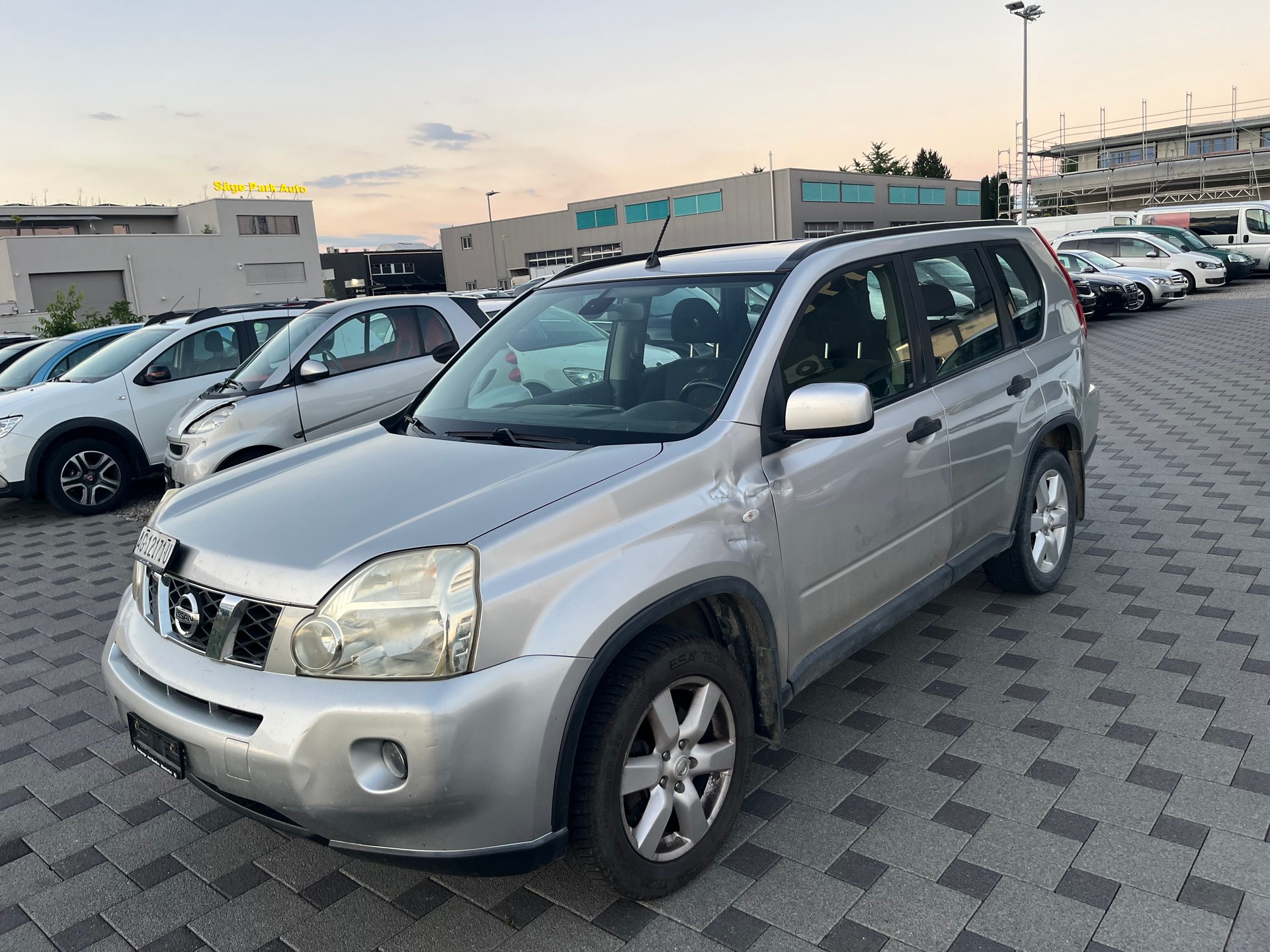 NISSAN X-Trail 2.0 dCi 16V LE-image-3