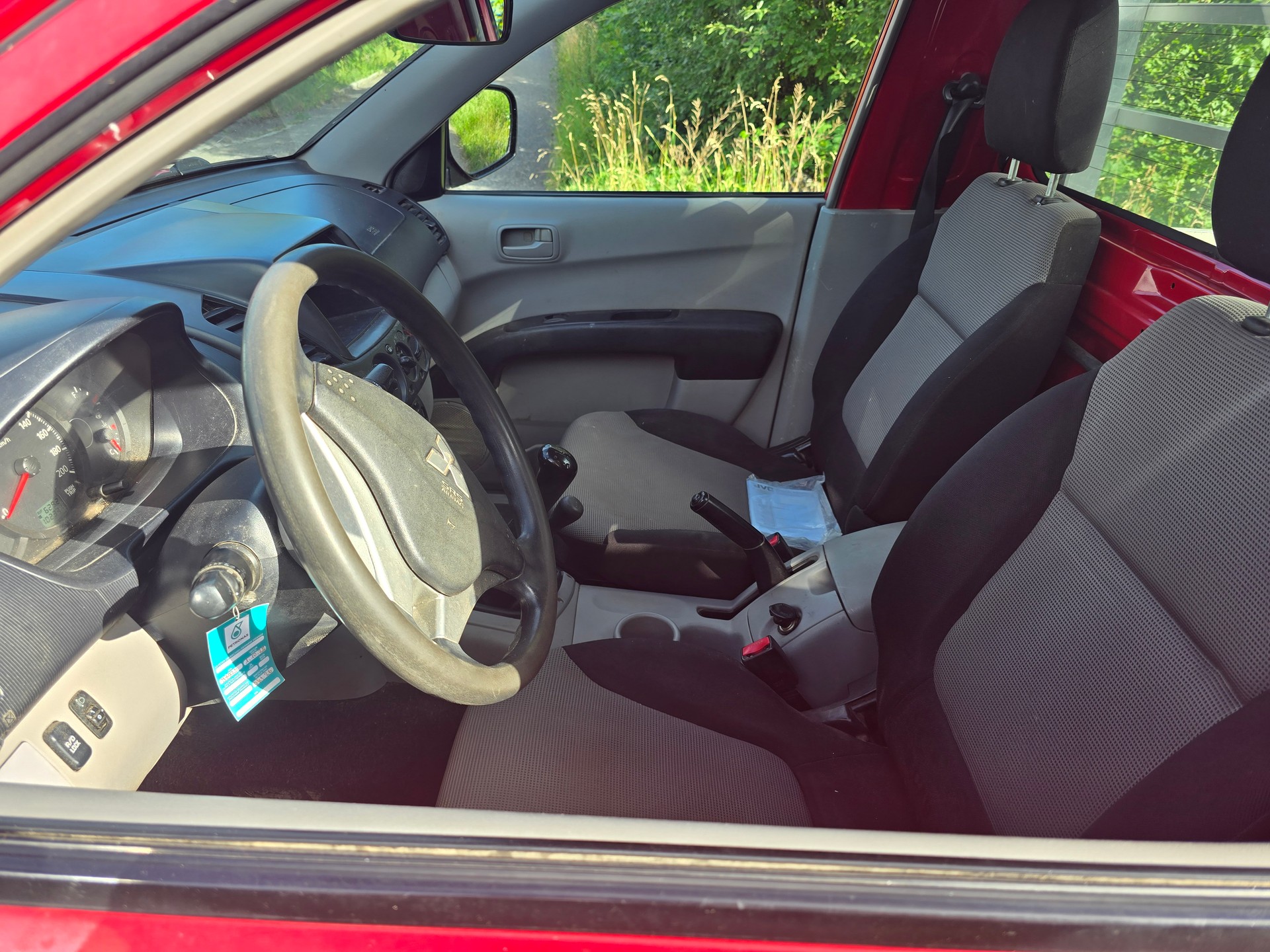 MITSUBISHI L 200 2.5 DID Super Jubilé Single Cab-image-7