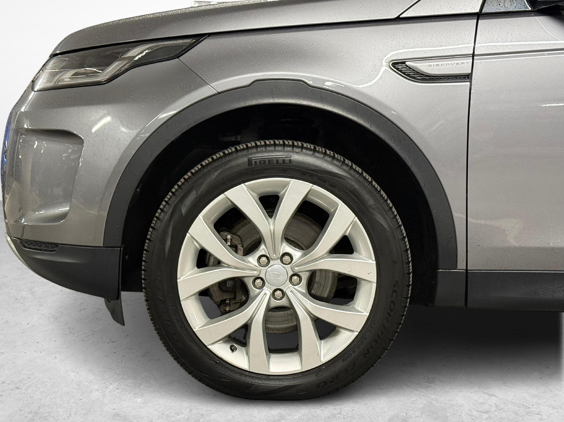 LAND ROVER Discovery Sport 2.0 TD4 165 SE-image-8
