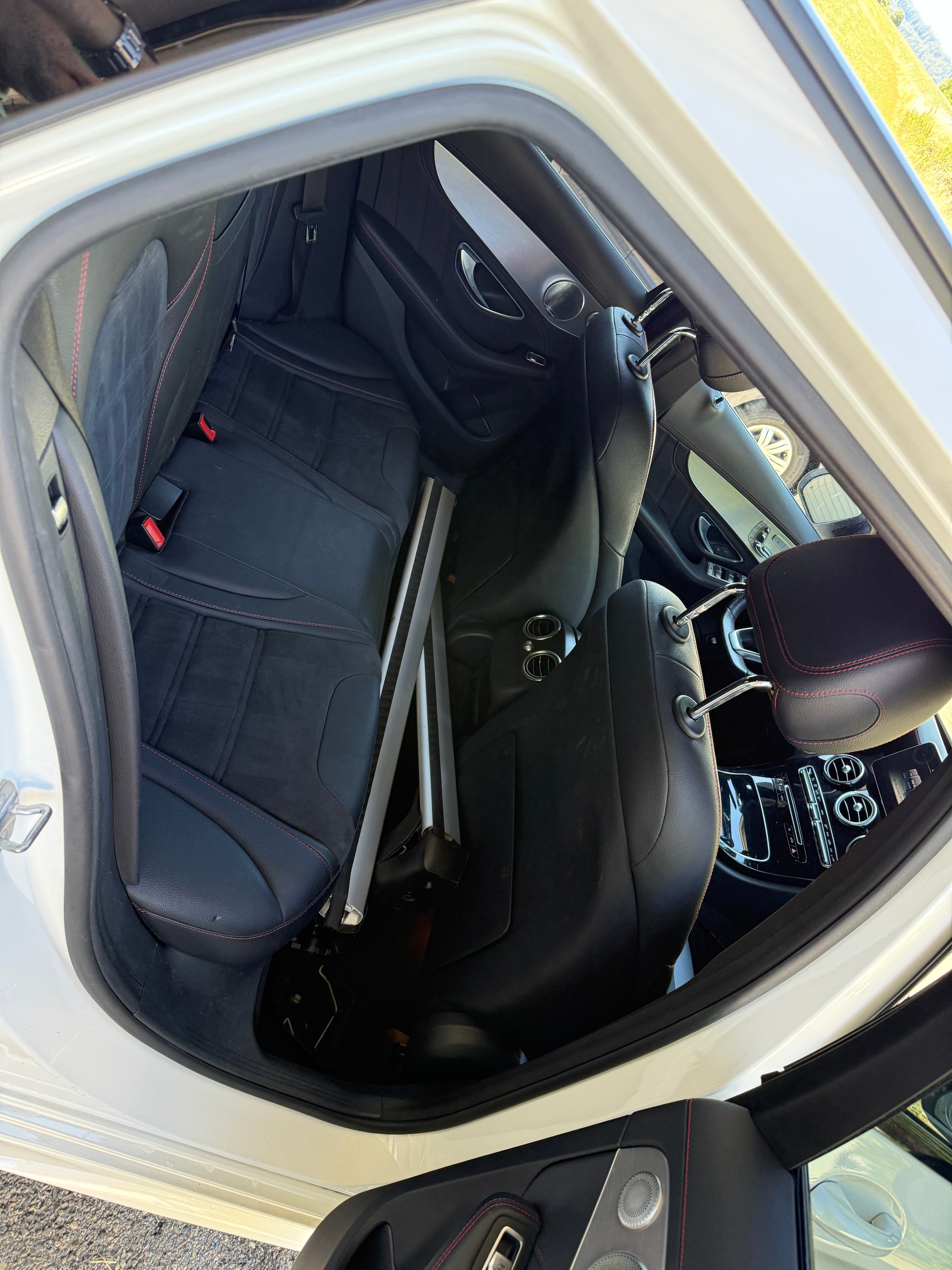 MERCEDES-BENZ C 43 AMG 4Matic 9G-Tronic-image-8